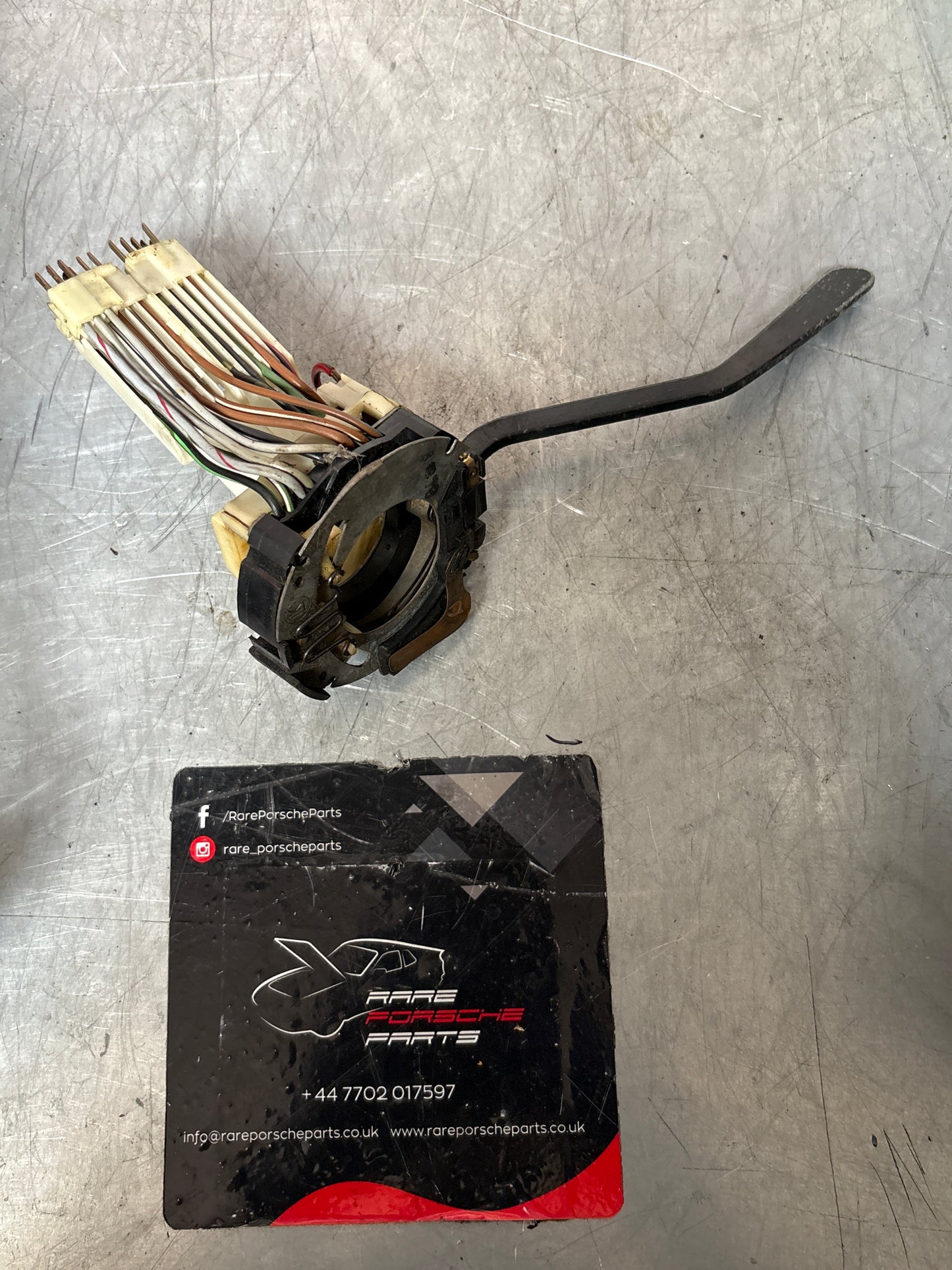 Porsche 924 early Black wiper / indicator stalk. 113953503BB spares or repair used