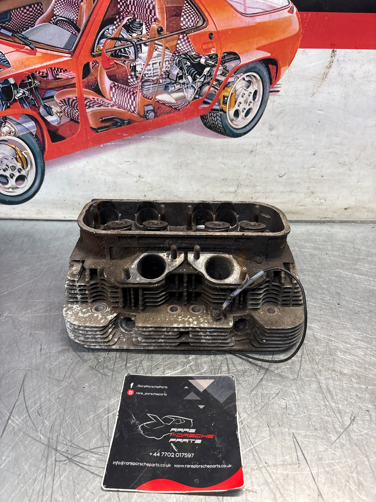 Porsche 914, cylinder head, used 022101372