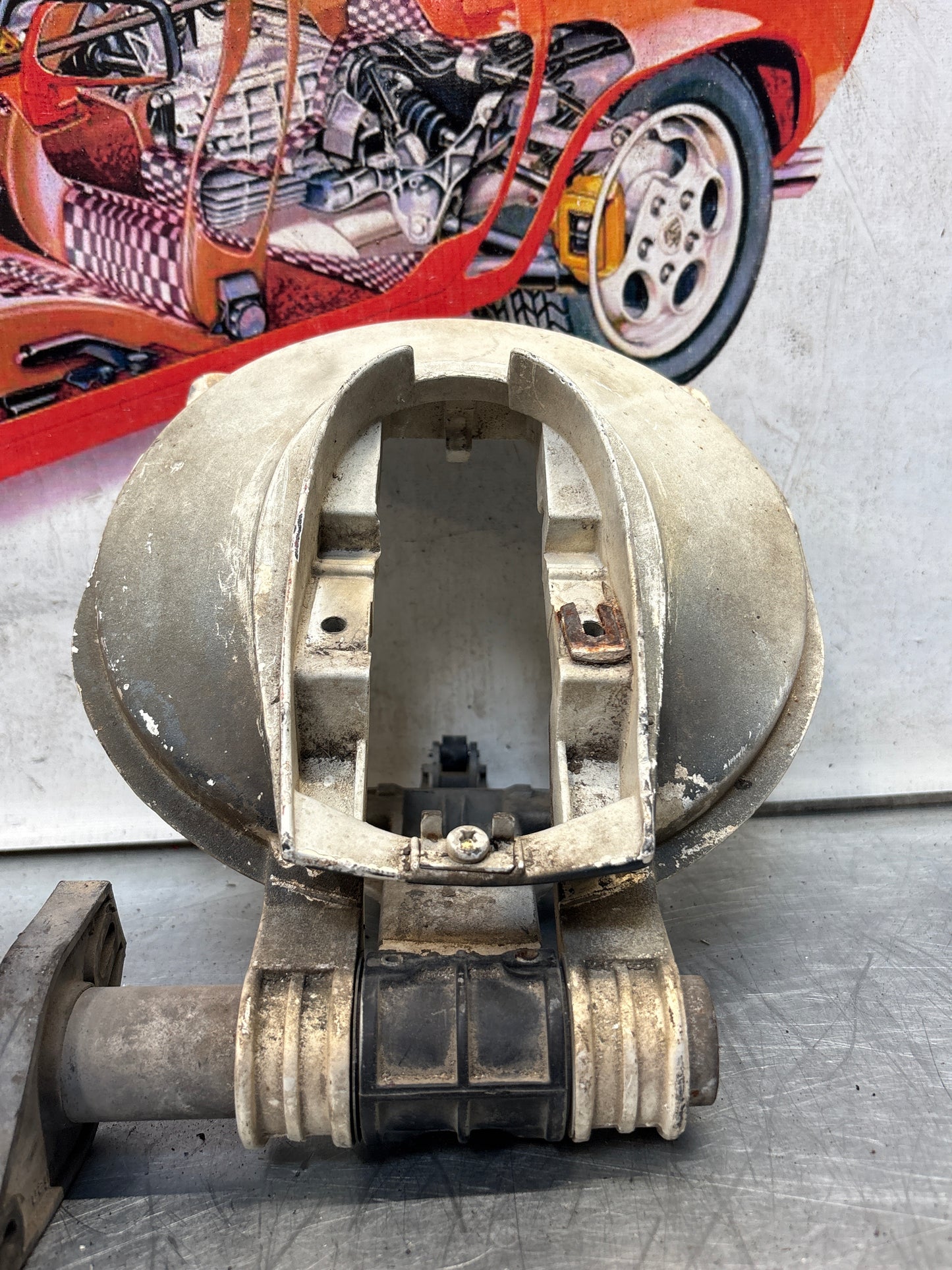 Porsche 928 right headlight swivel frame without bearing 92875024902 92875024302 used