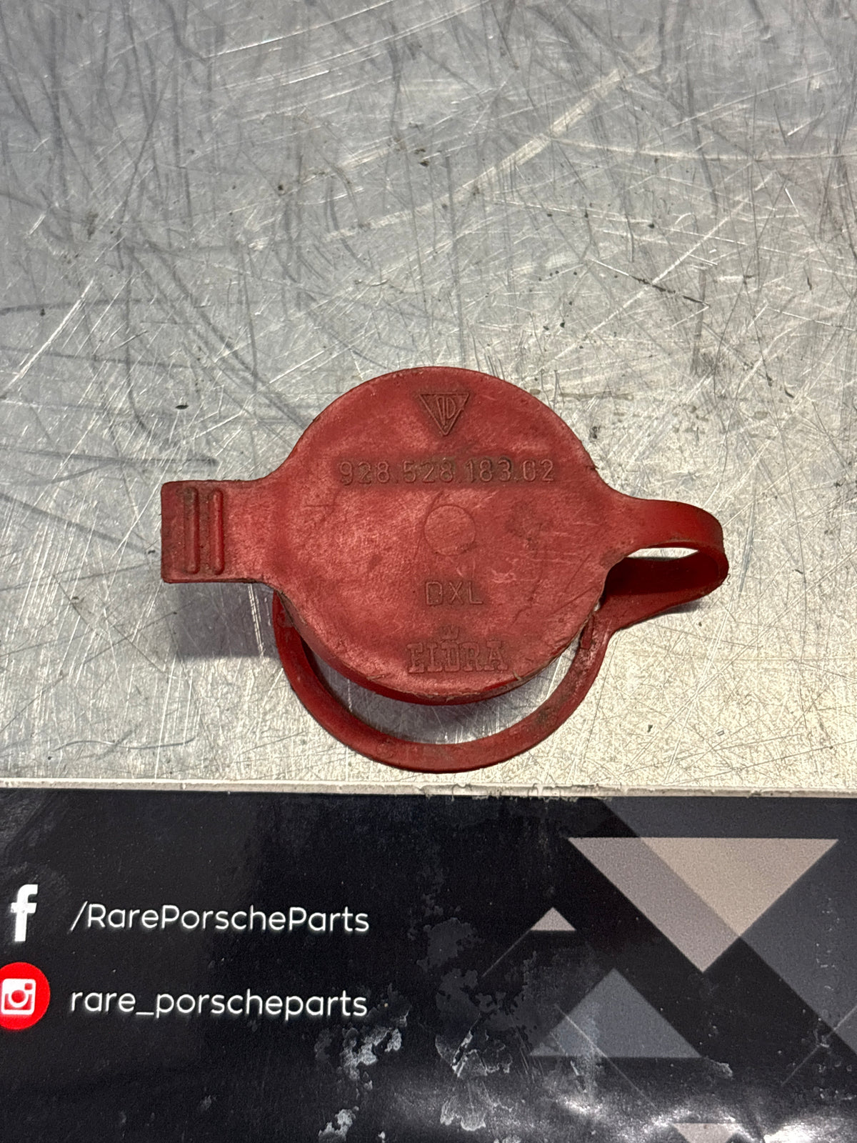 Porsche 928 headlight washer bottle cap, used 92852818302