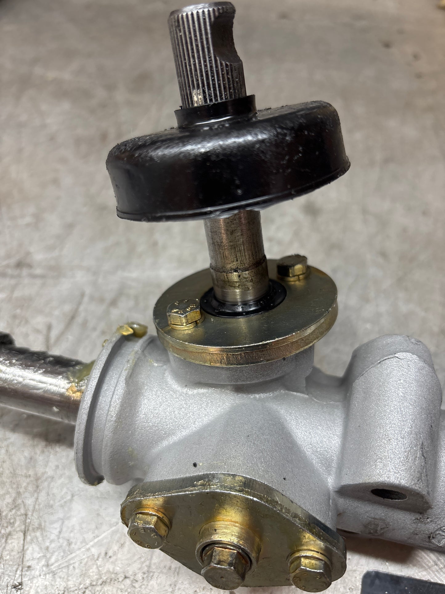 Porsche 924 Turbo RHD Manual steering rack, refurbished 478419061B