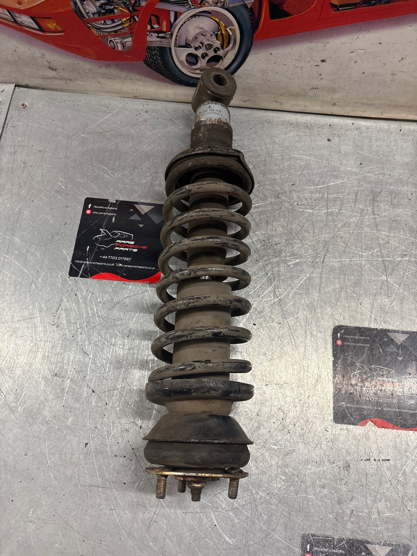 Porsche 928 rear shock absorber, used 92833305116