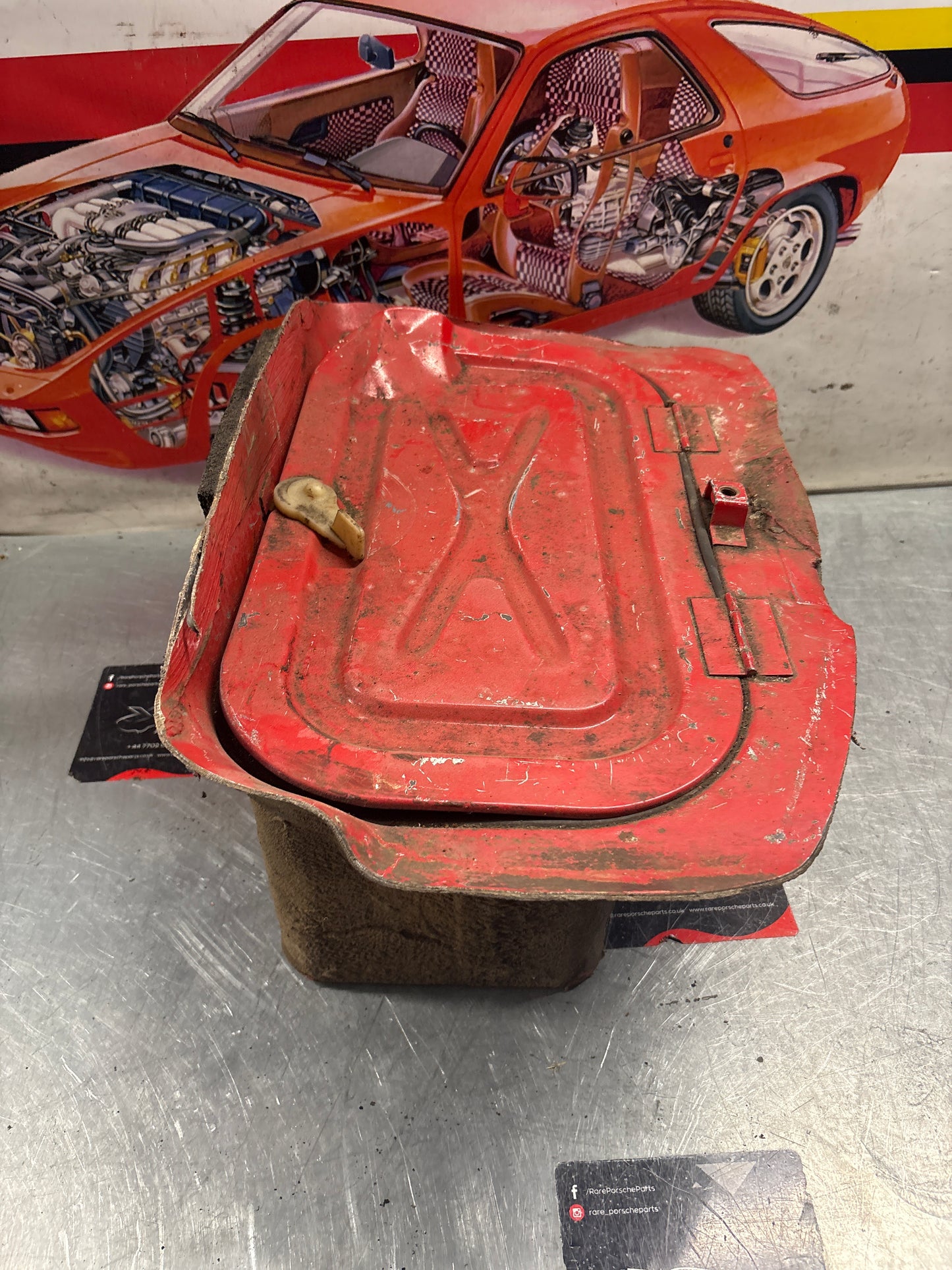 Porsche 928 Battery tray cut, 92850180502 used