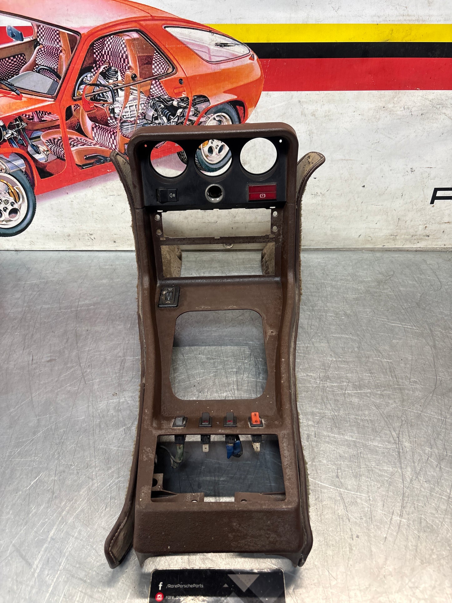 Porsche 924 944 centre console brown with black carpet one switch hole 477857969 / 477857951 used