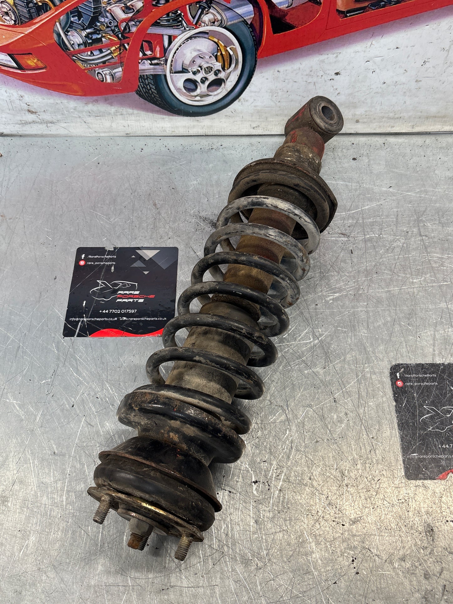 Porsche 928 rear shock absorber, 92833305117