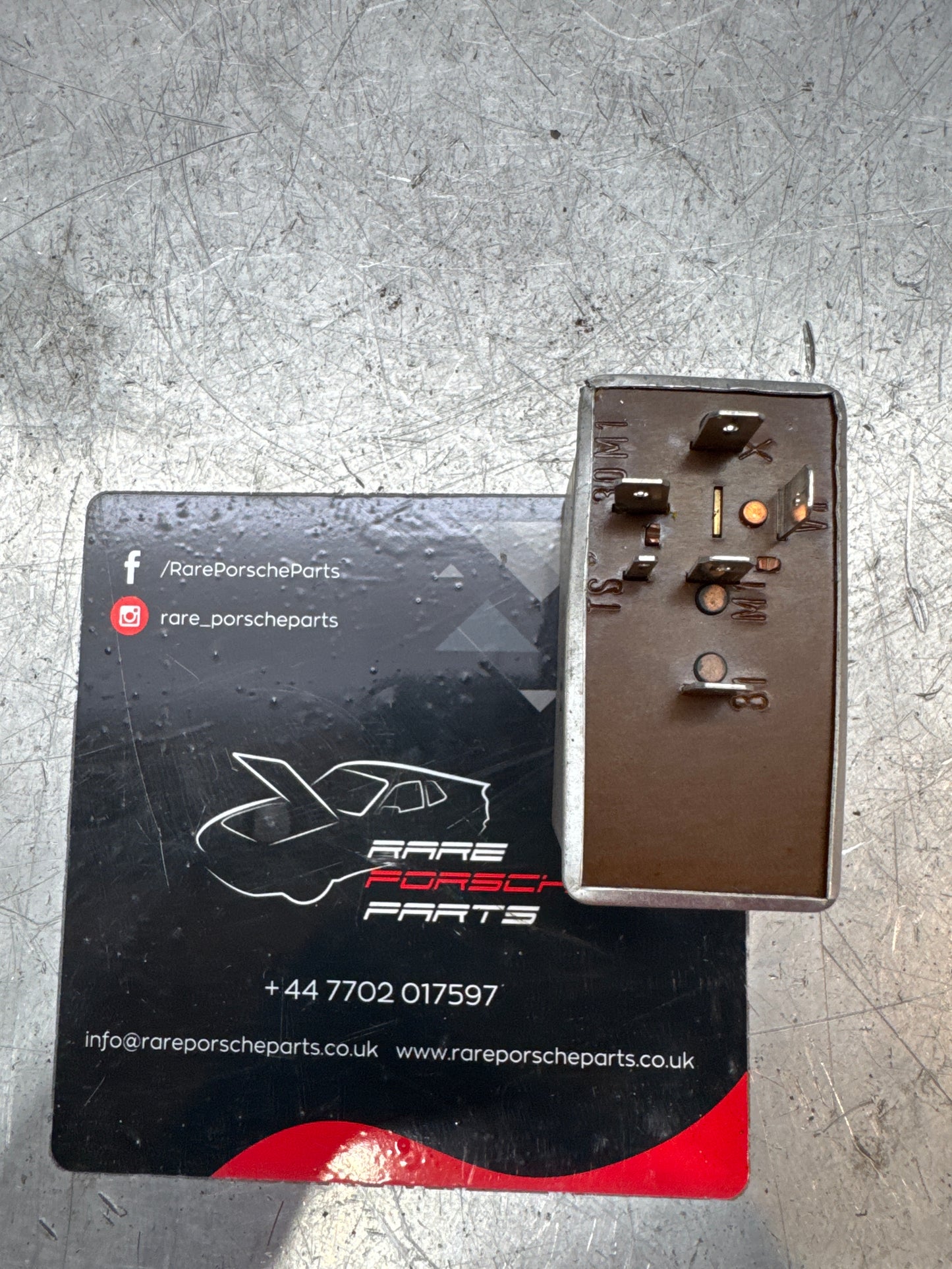 Porsche 944 radiator fan relay 94461510502 used