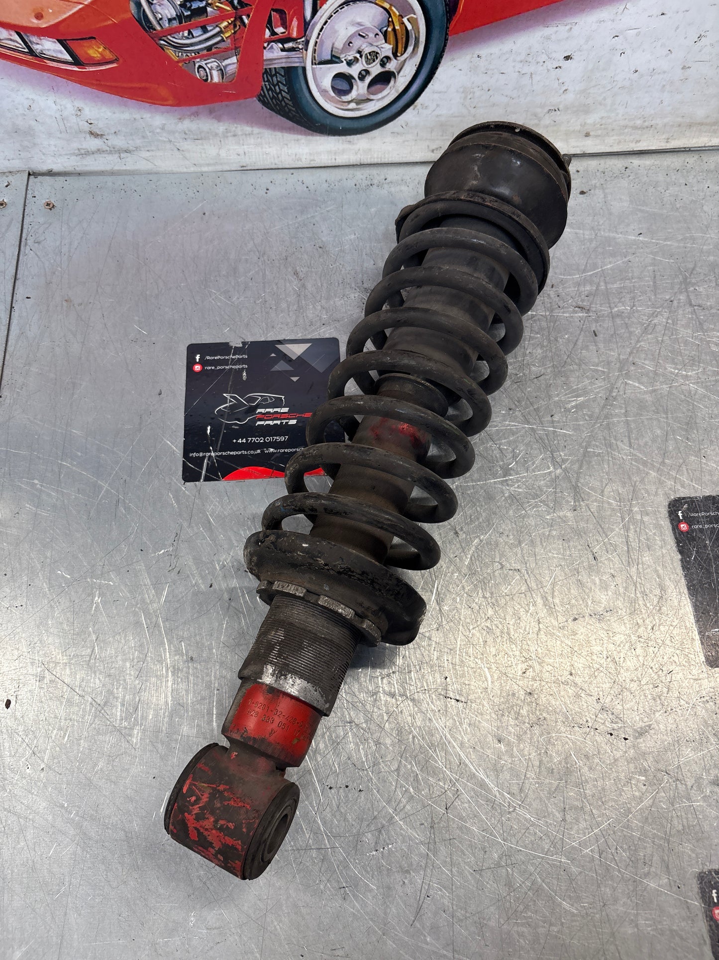 Porsche 928 rear shock absorber, 92833305117
