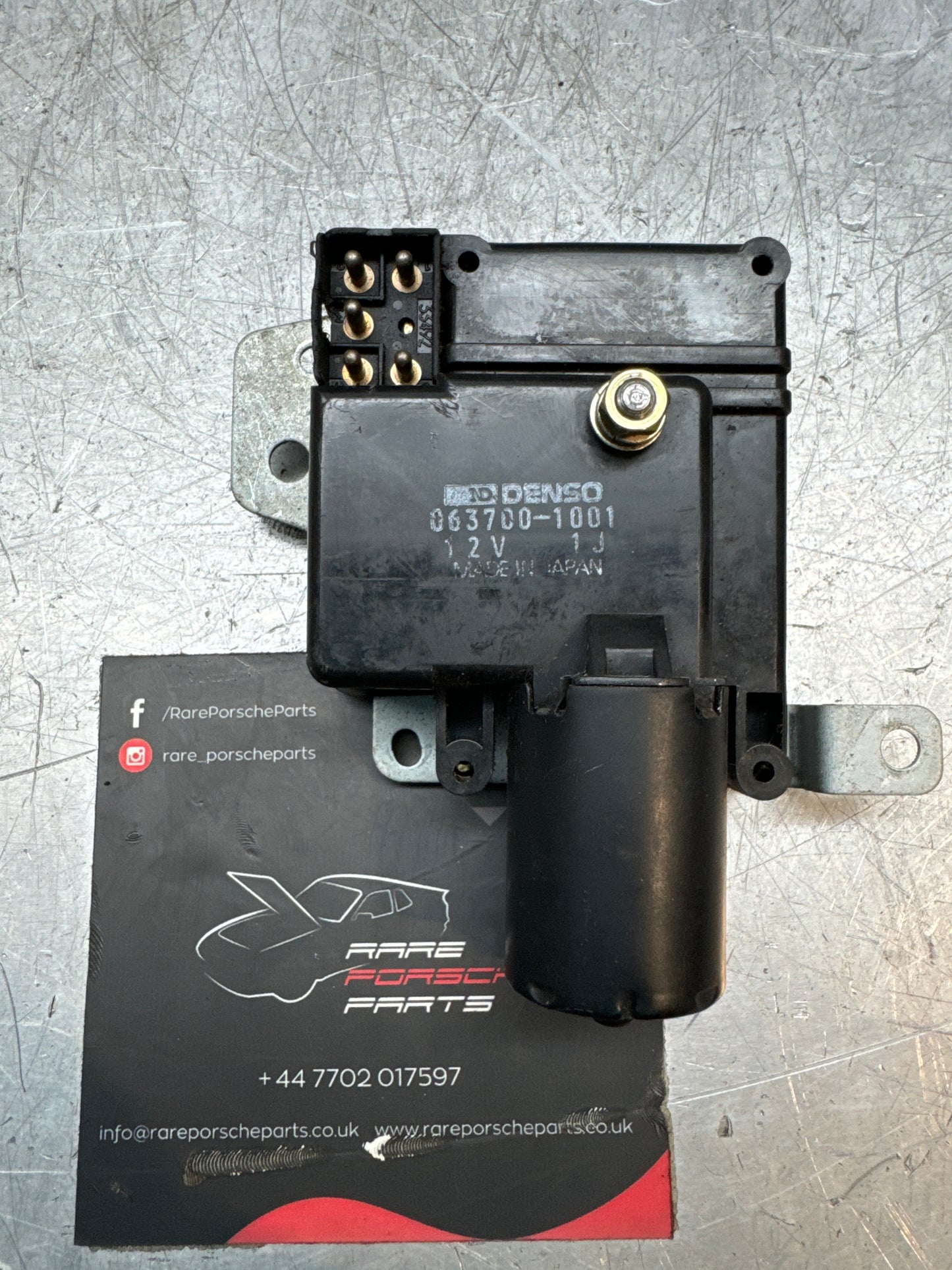 Porsche 924944 Solenoide sportello riscaldatore 063700-1001, usato