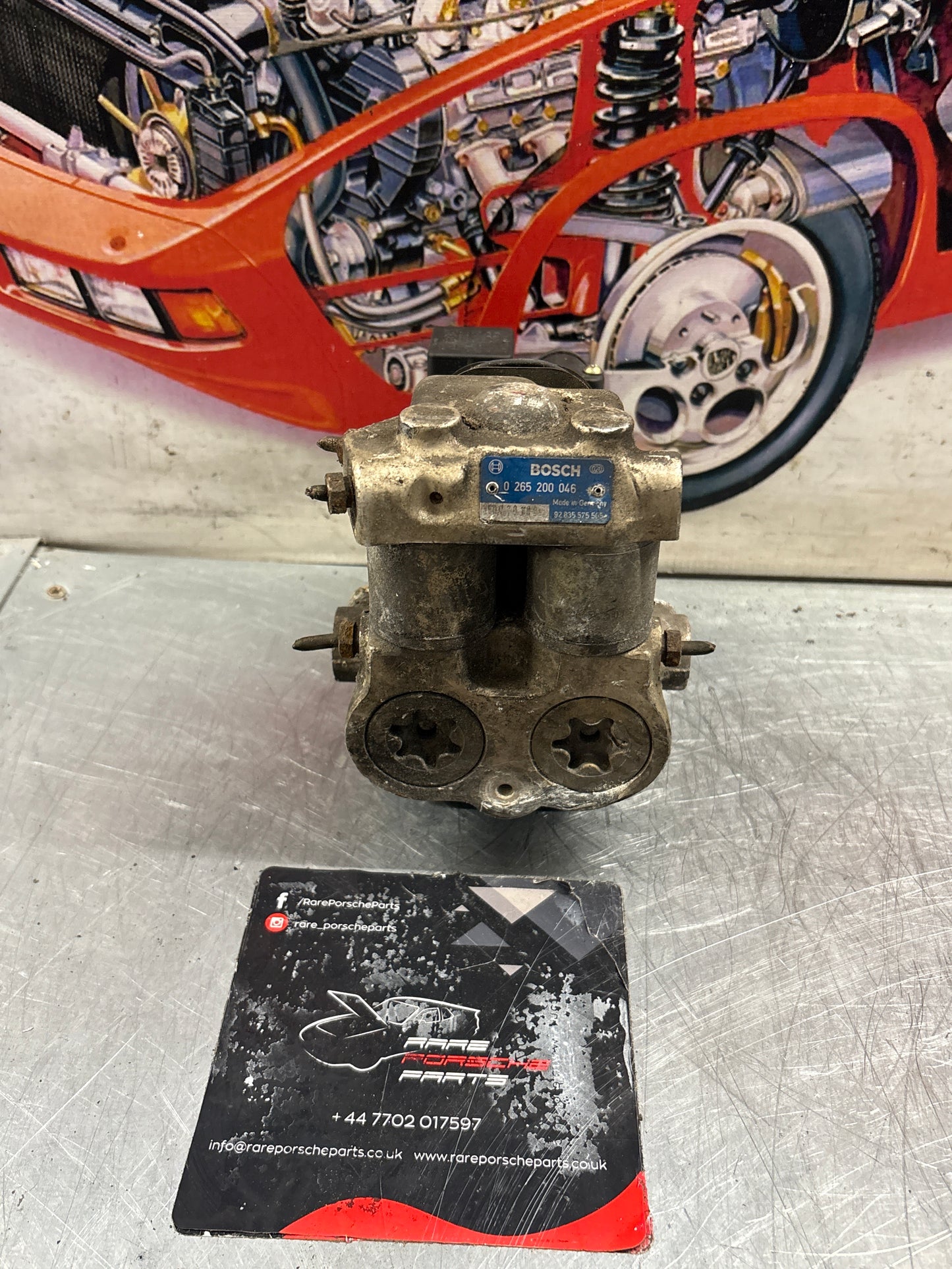 Porsche 928 S4 Bosch ABS pump, used 0265200046 / 92835575505