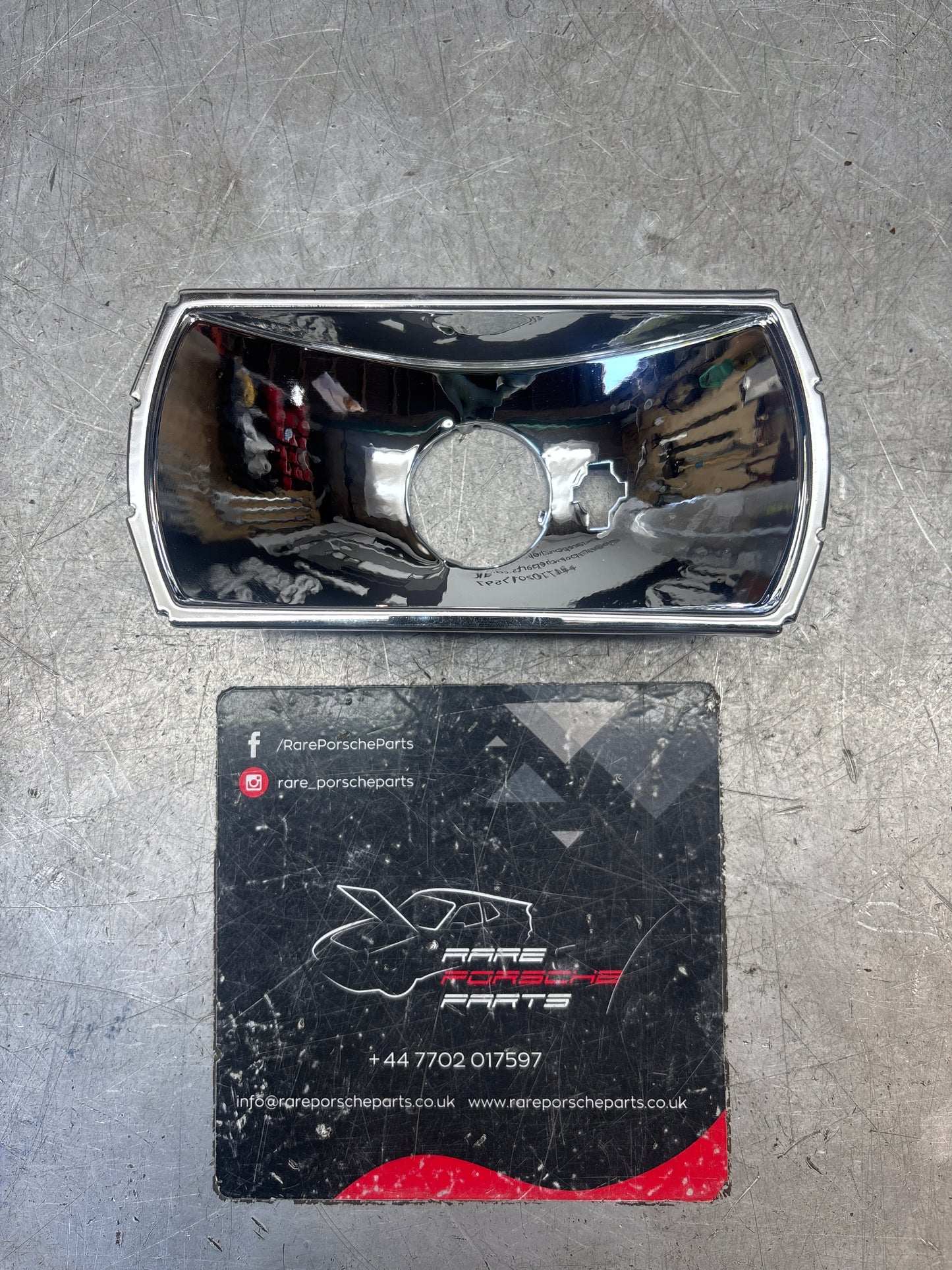 Porsche 924 944 refurbished driving light reflector, left or right 477941311