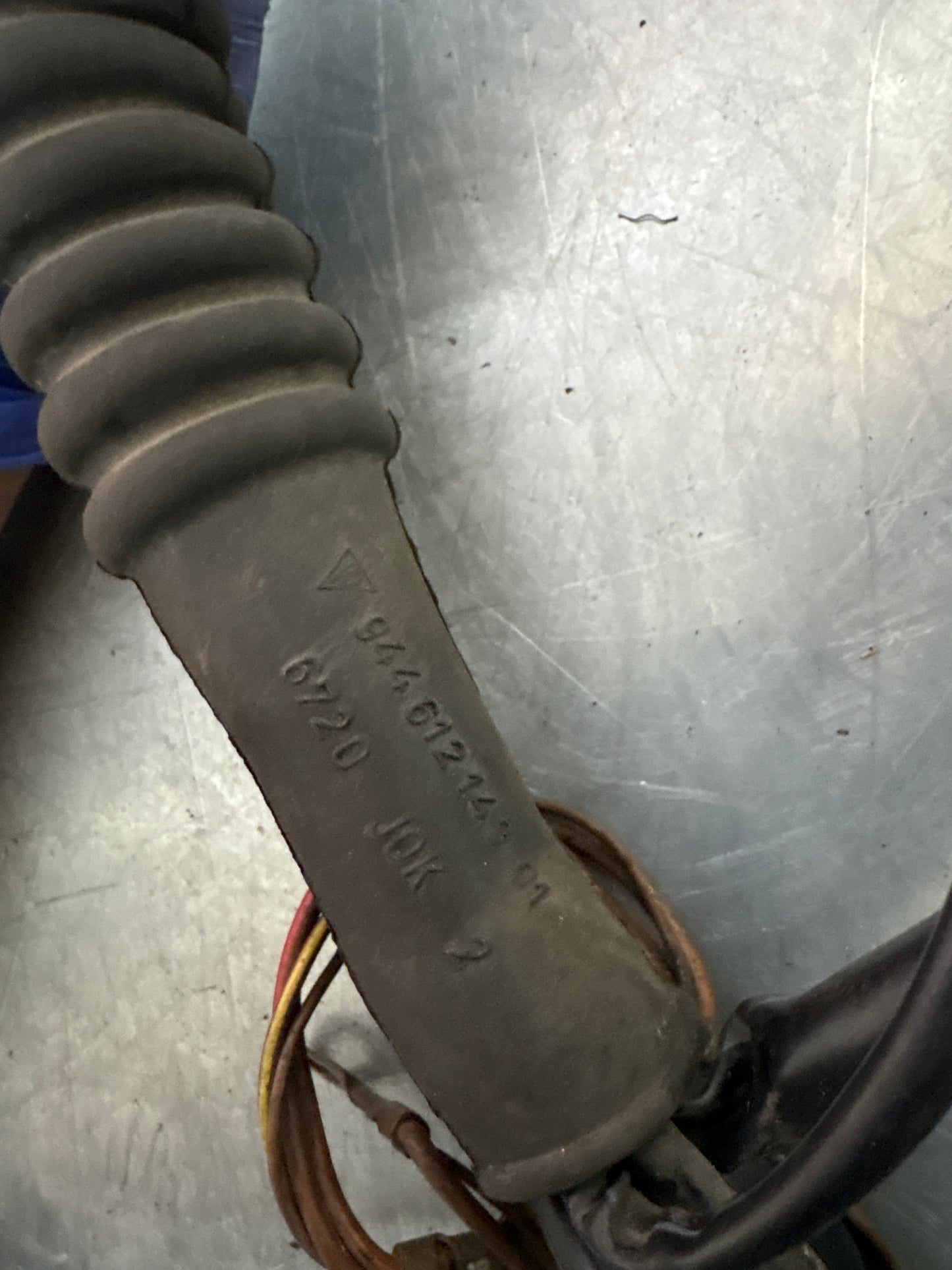 Porsche 944 S2 3.0 16V 1992 engine loom ECU wiring loom, used, 9446070406