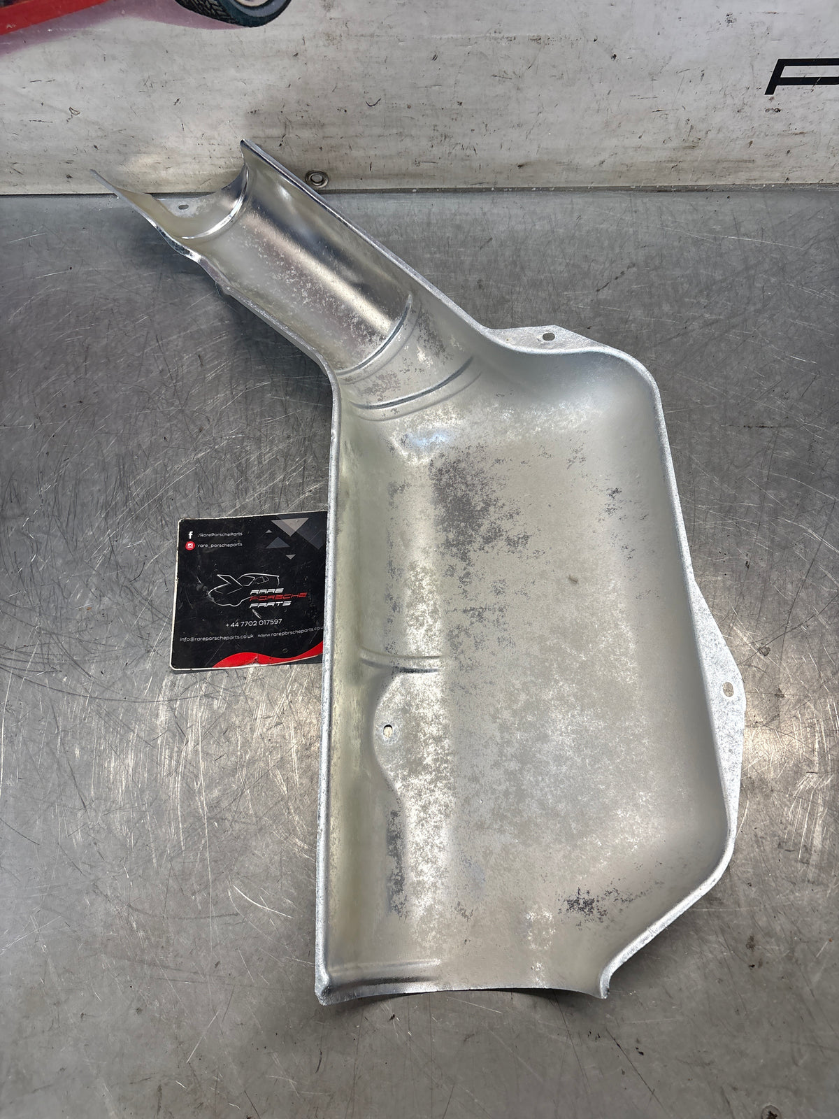 Porsche 928 78-79 heat shield protection plate, refurbished 92850493104
