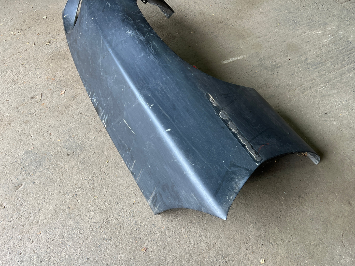 Porsche 928 -87 front right wing, used 92850301202