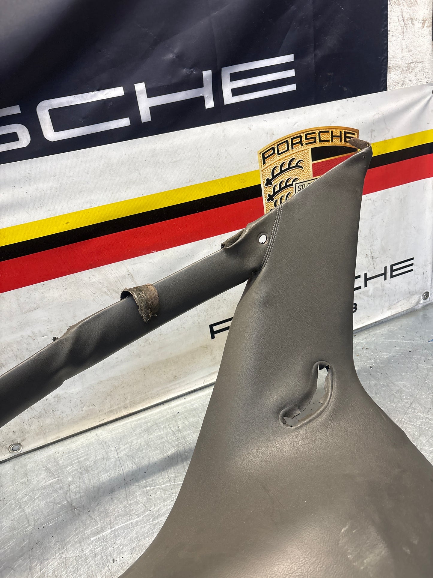 Porsche 928 left side lower side trim panel, grey used 92855502157