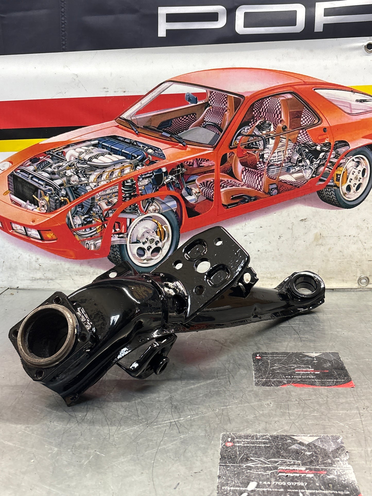 Porsche 924 944  -85.5 Rear left trailing arm,  refurbished 94433102100