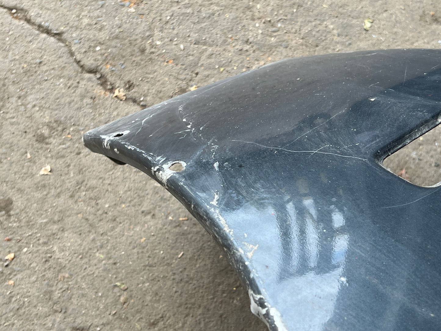 Porsche 928 -87 front left wing, 92850301103 used