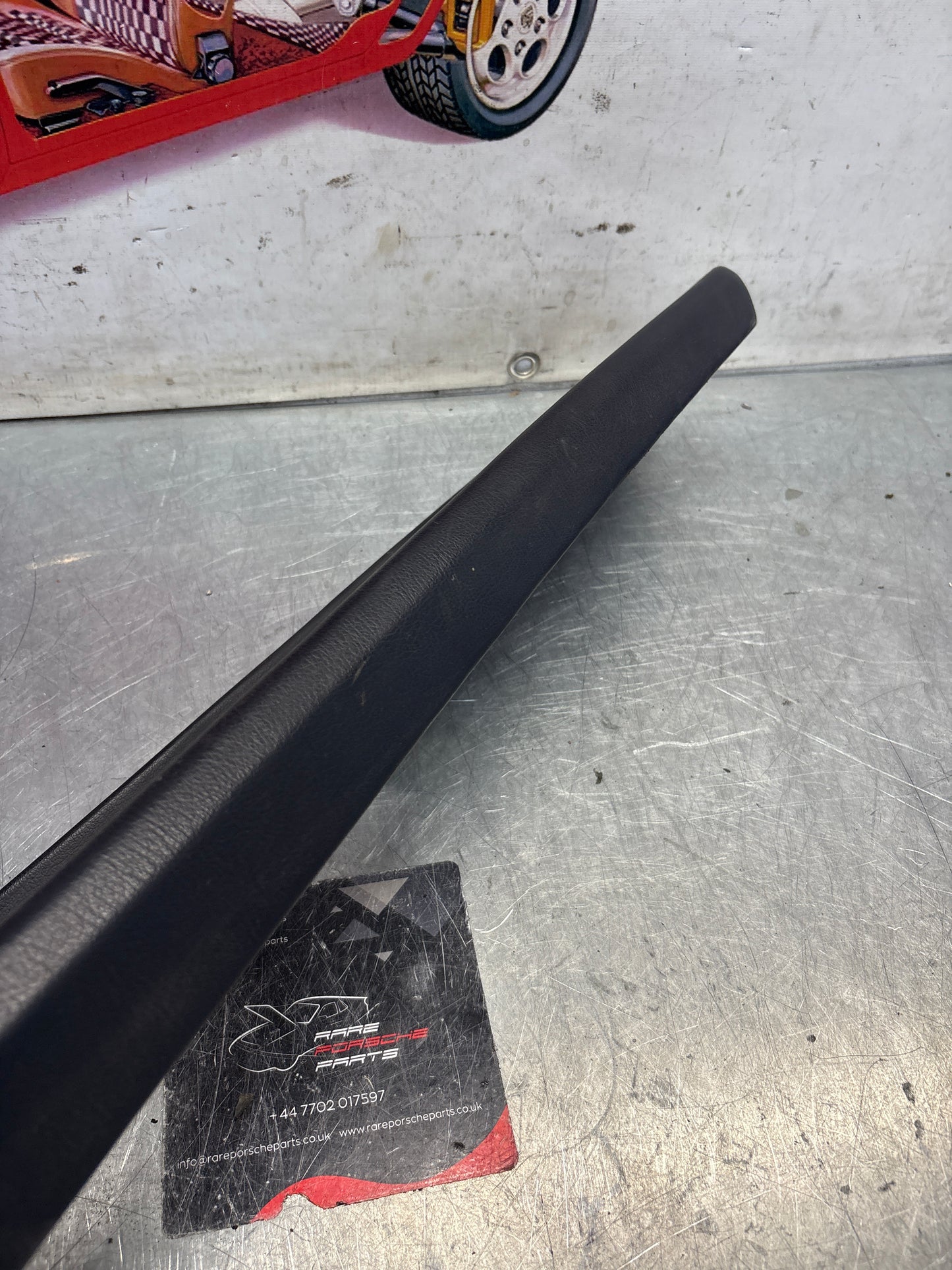 Porsche 944 centre console marine blue 94455205100 used