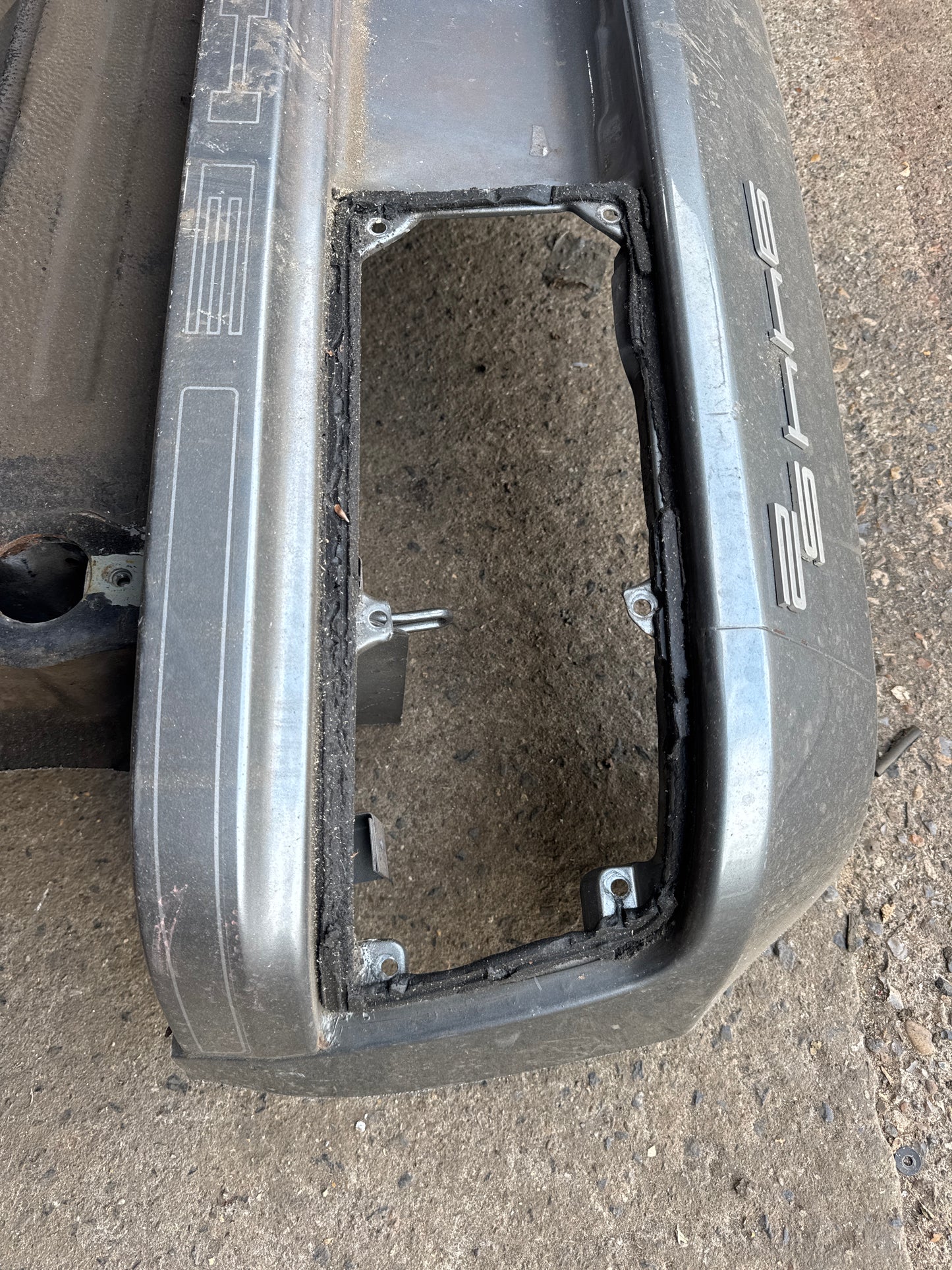 Porsche 944 S2 rear end cut, 94450303701, used