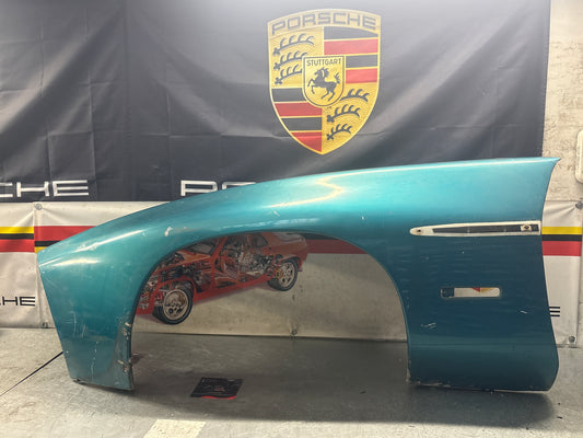 Porsche 928S front left wing, 92850301103 used