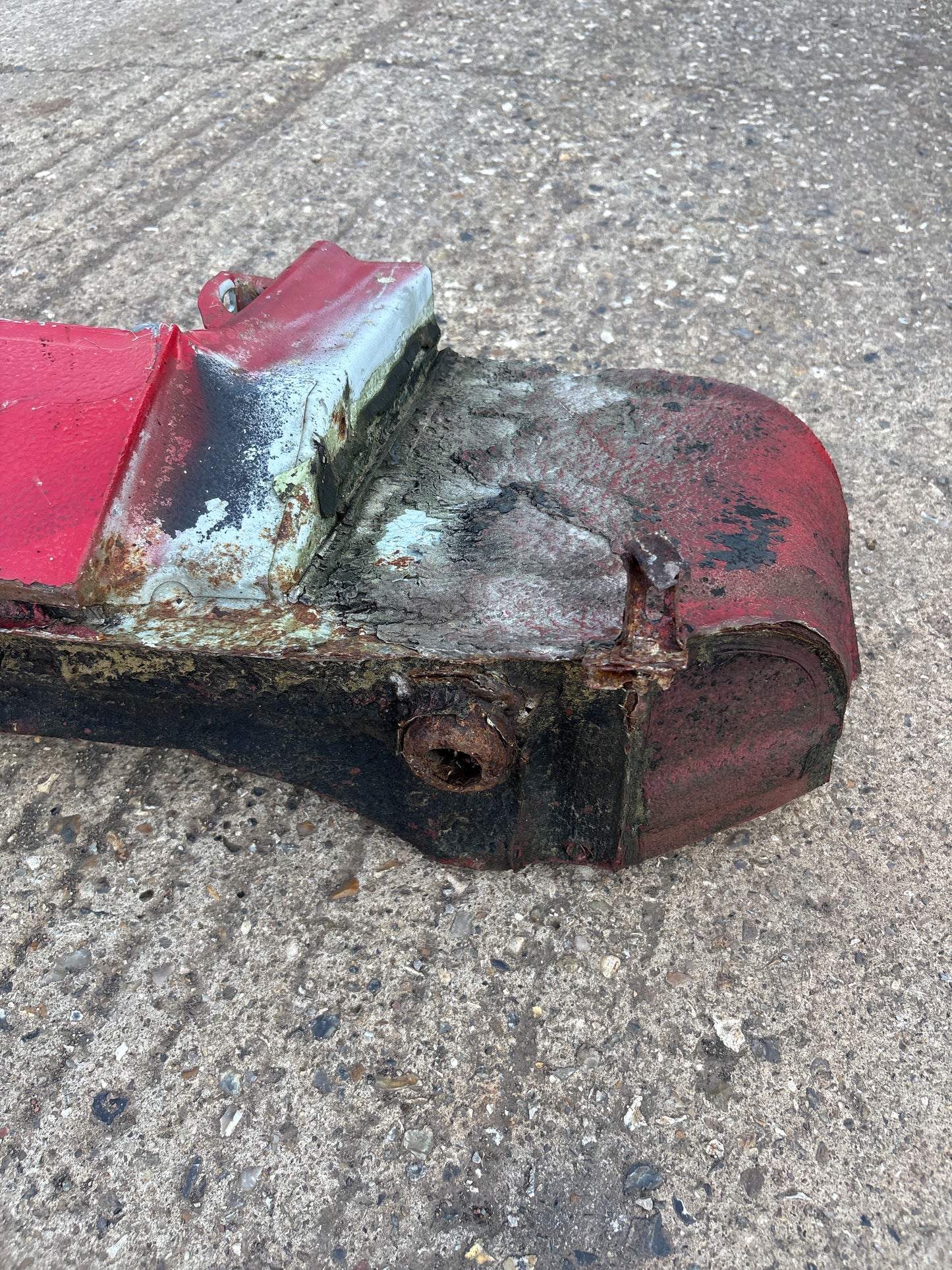 Porsche 944 right sill section cut 94450361200