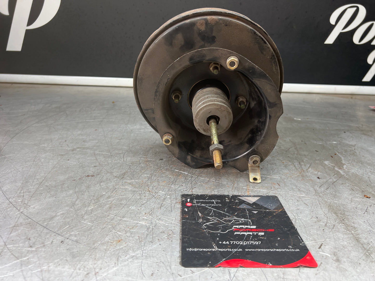 Porsche 944 brake booster, used 95135502703