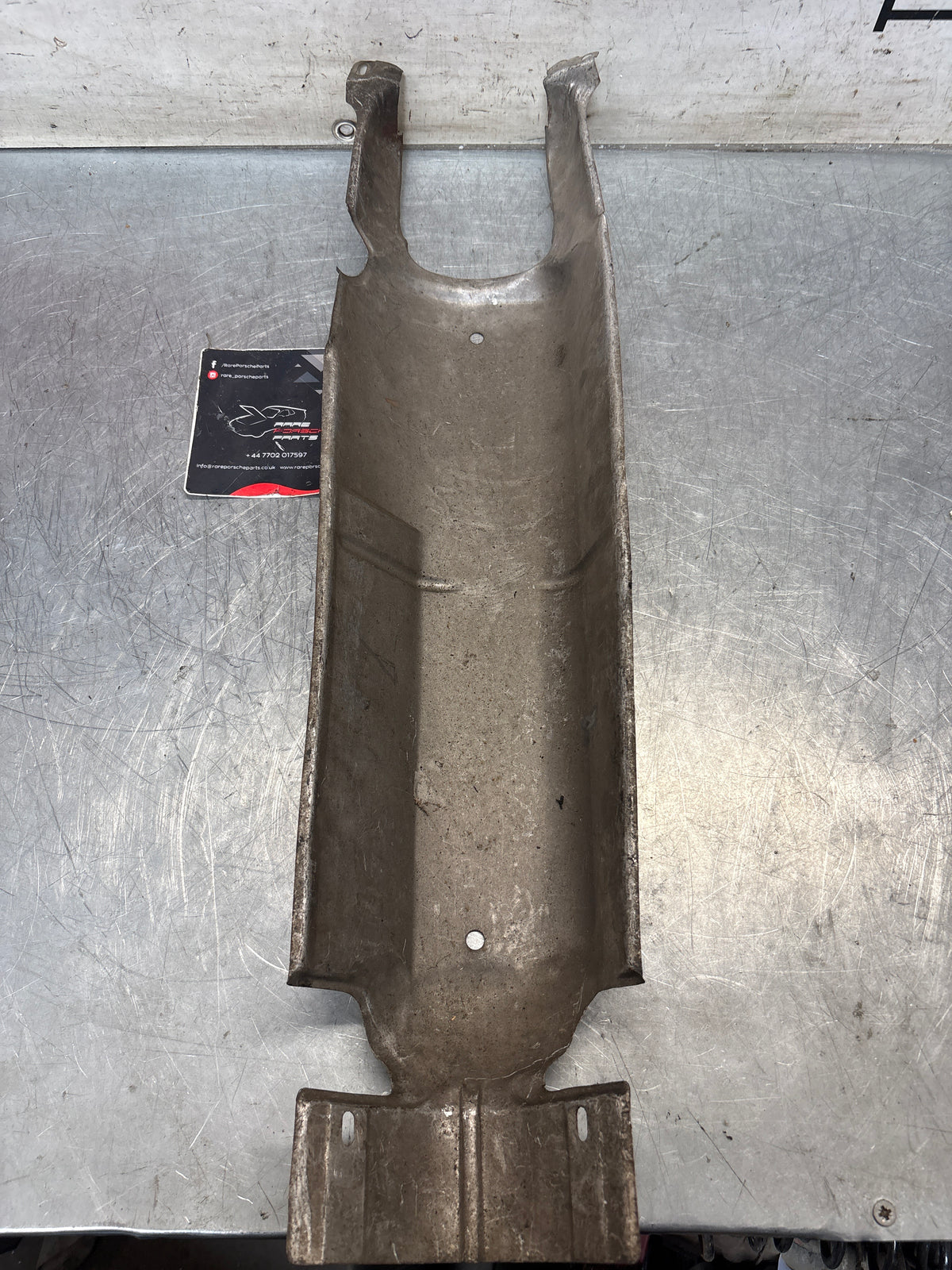 Porsche 924 -82 heat shield, middle section, 477803869, used