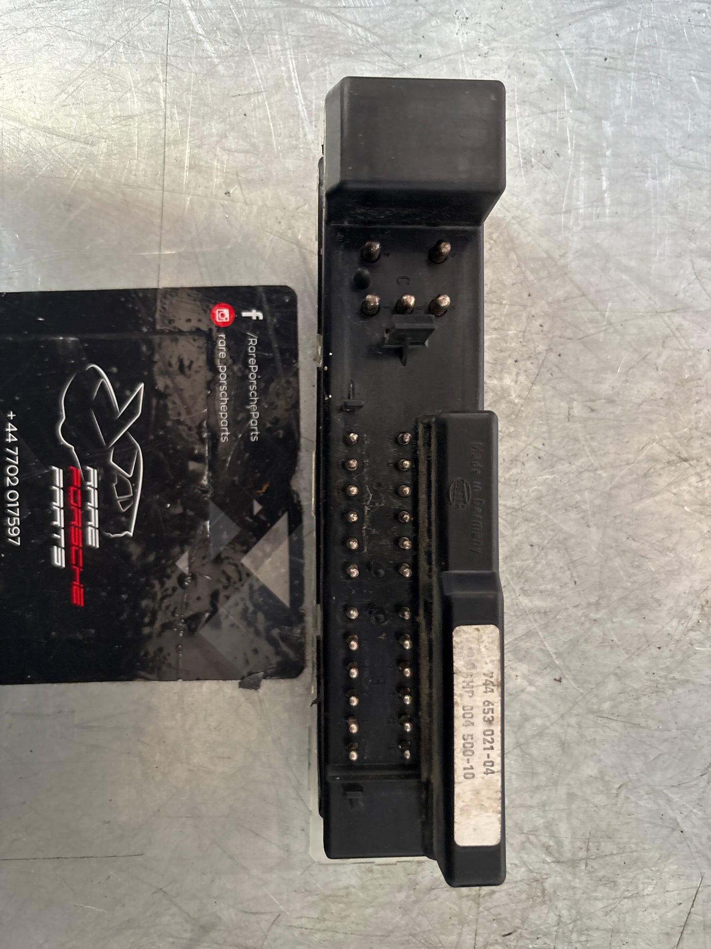 Porsche 944 climate heater control switch unit with air con 86-92 years. 94465302104 used