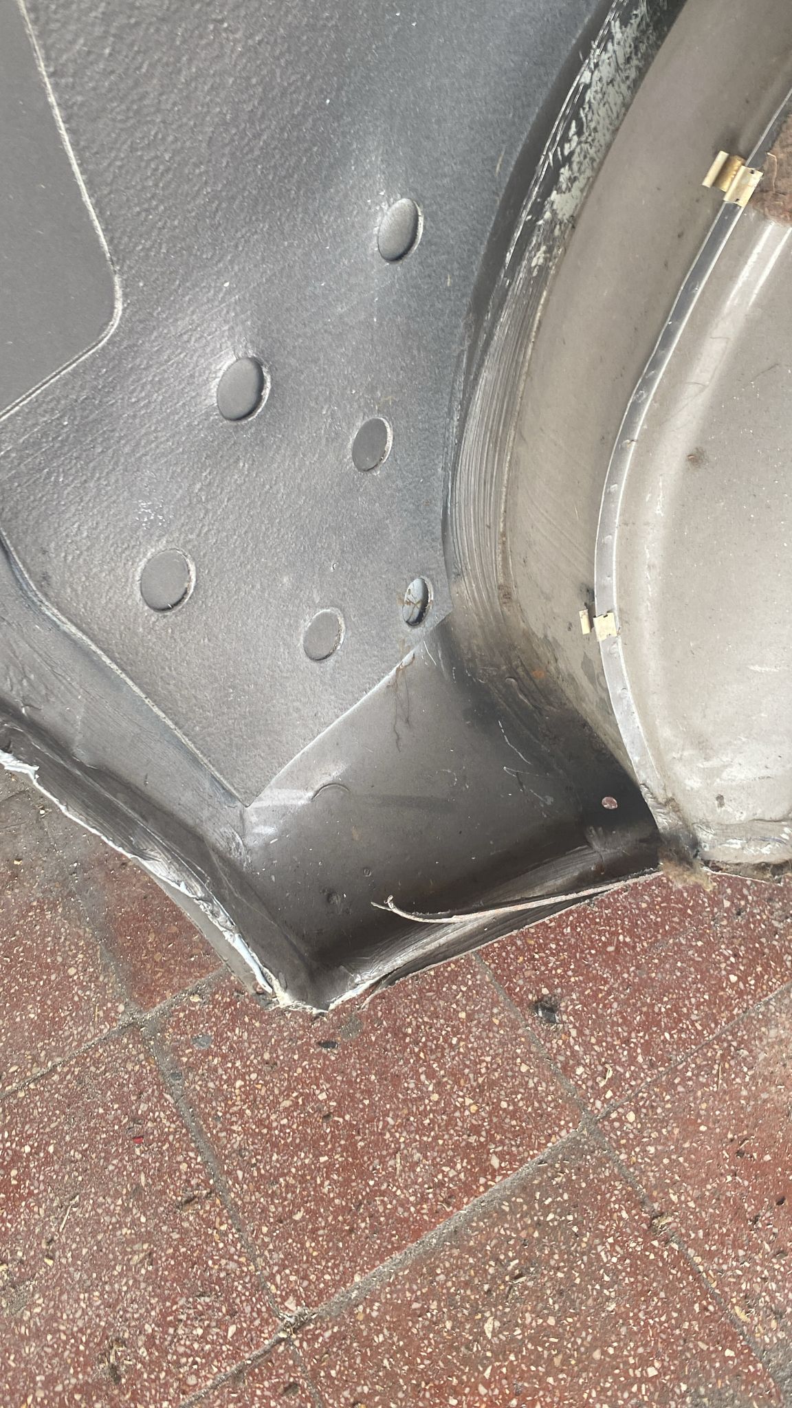 Porsche 944 left side cut, rear fender with sill 94450390303, 94450361102