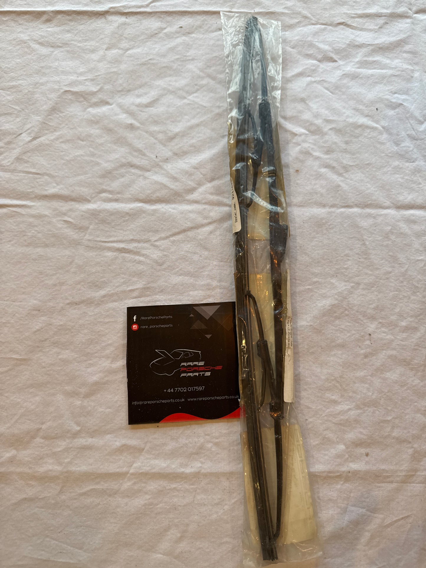 Porsche 911 wiper blade 91162861301 NOS