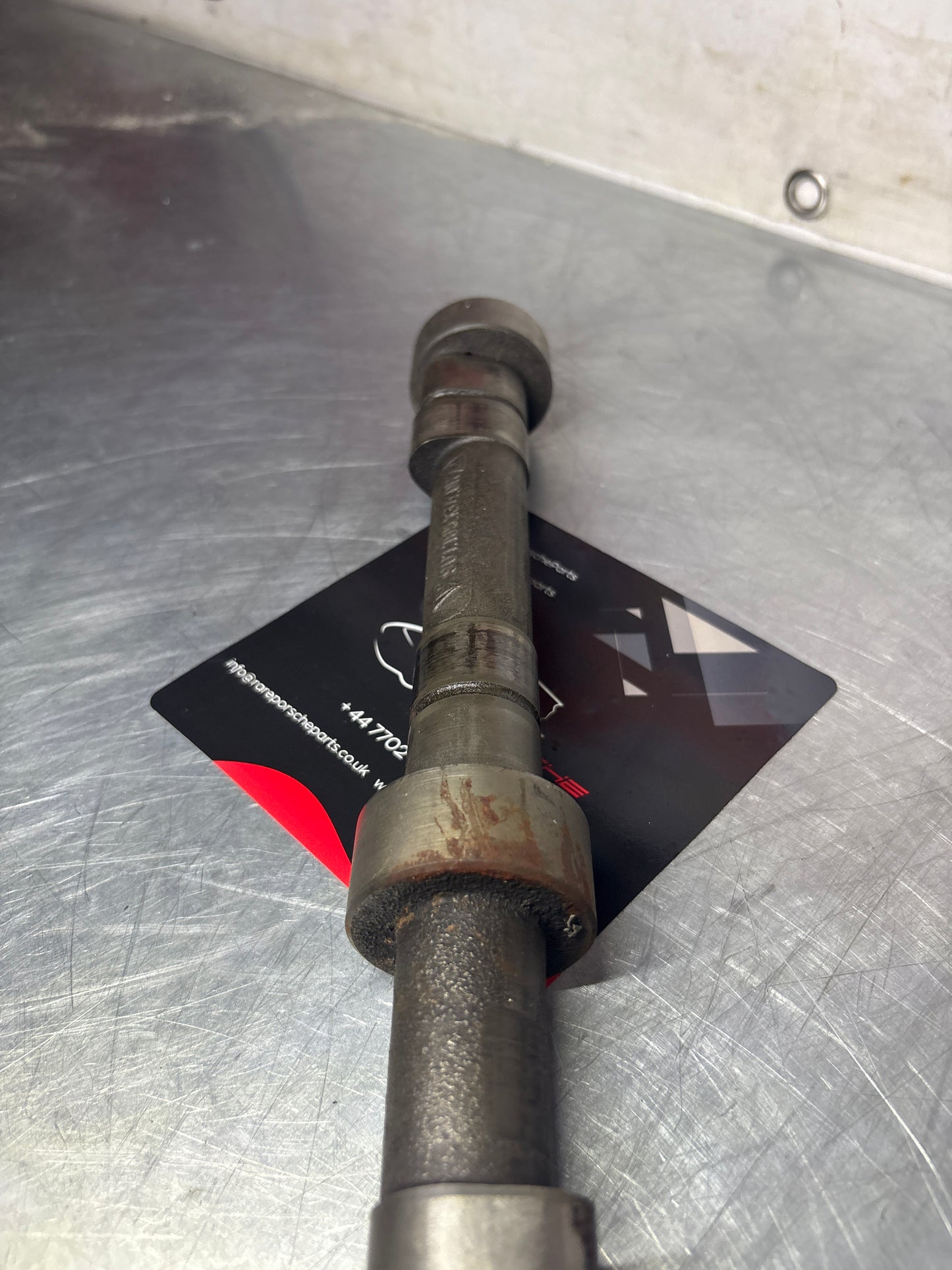 Porsche 911 T 2.0-2.2-2.4 Right camshaft, used 9011051340R