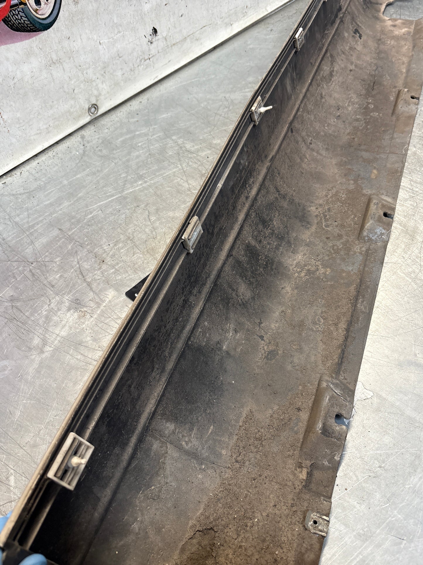 Porsche 911 964 left side sill cover, used 96455919301