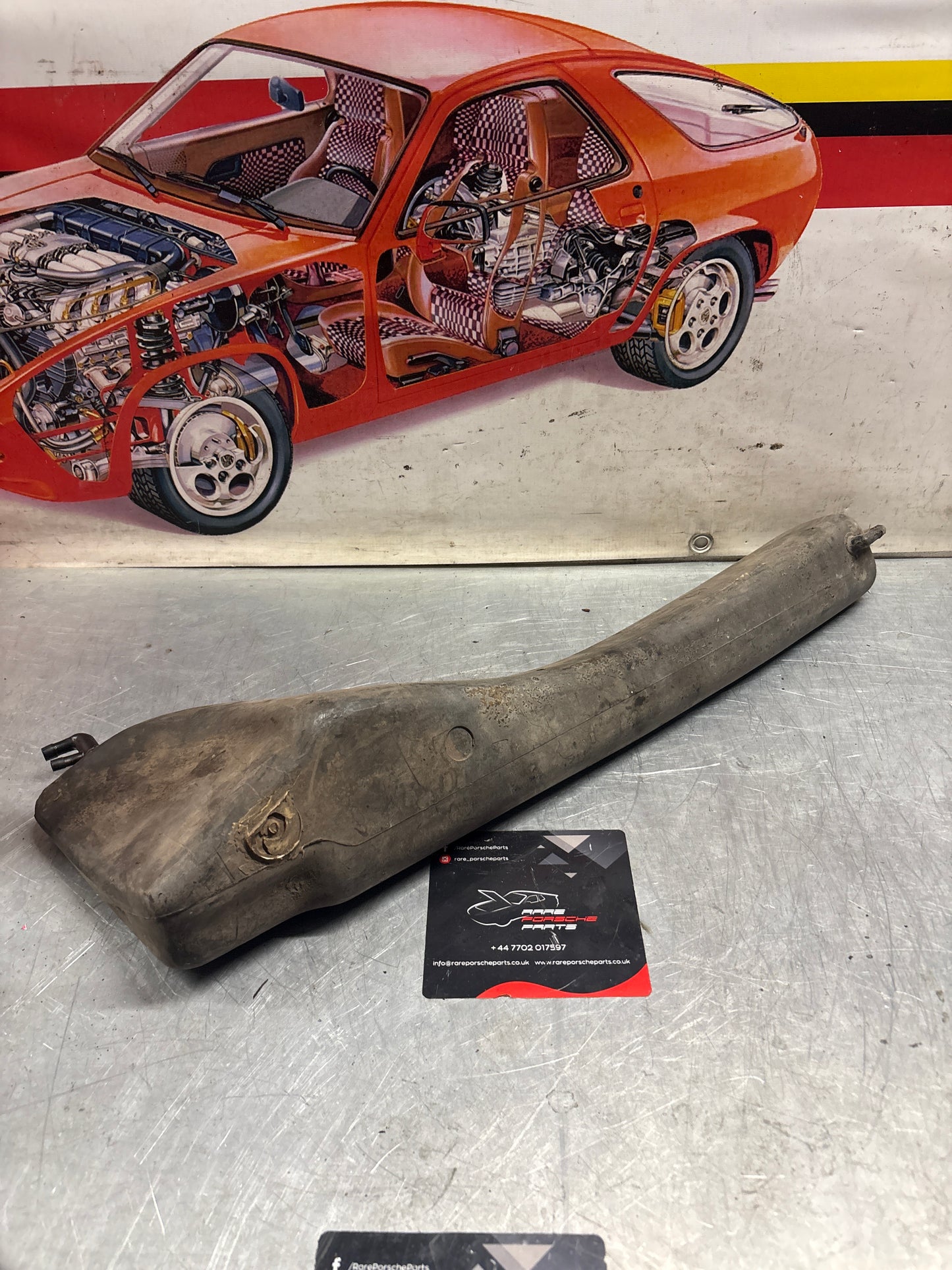 Porsche 928 reservoir, used 92820101302