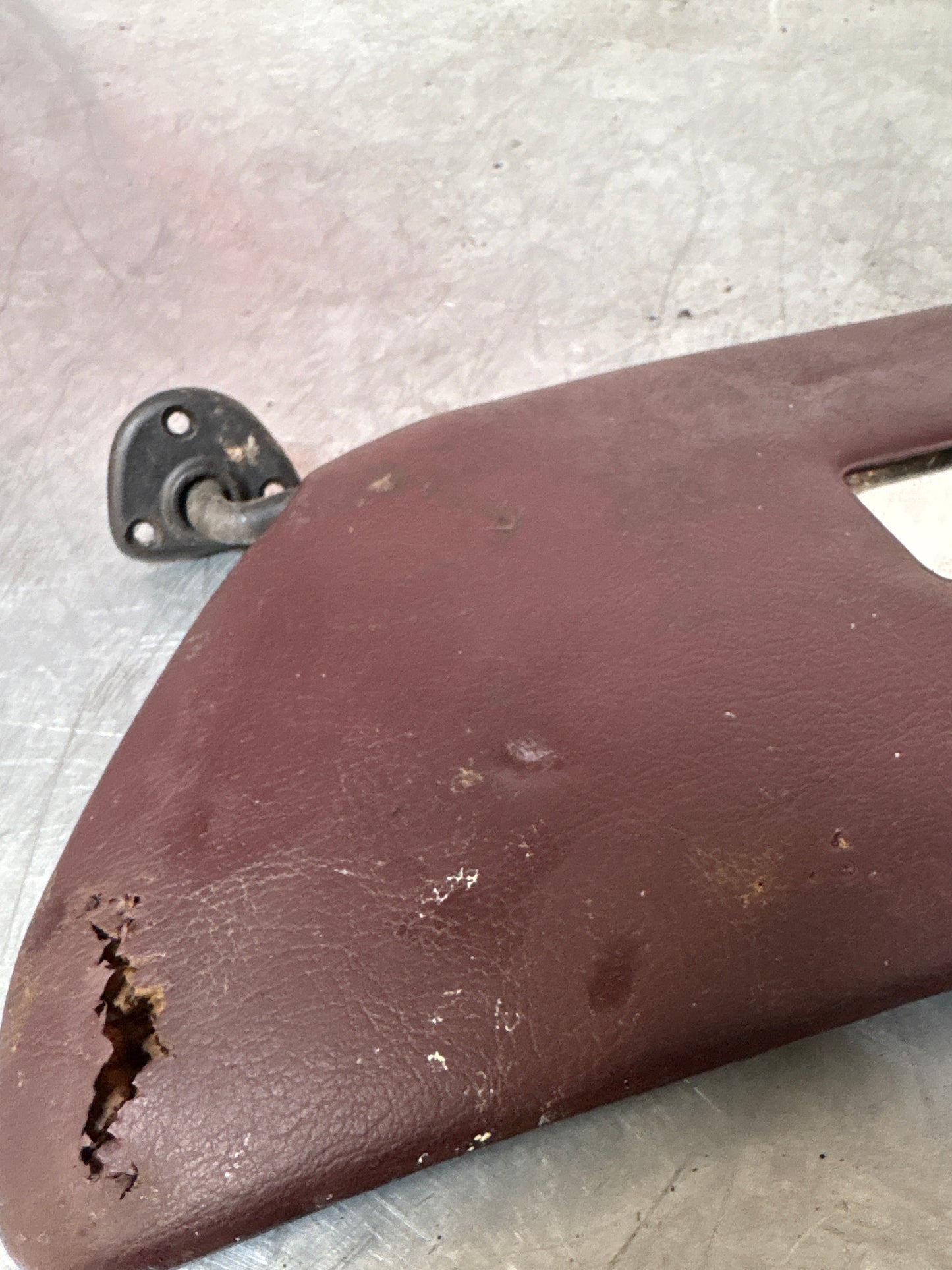 Porsche 944 left N/S sun visor in burgundy, used for late cars 94473103101