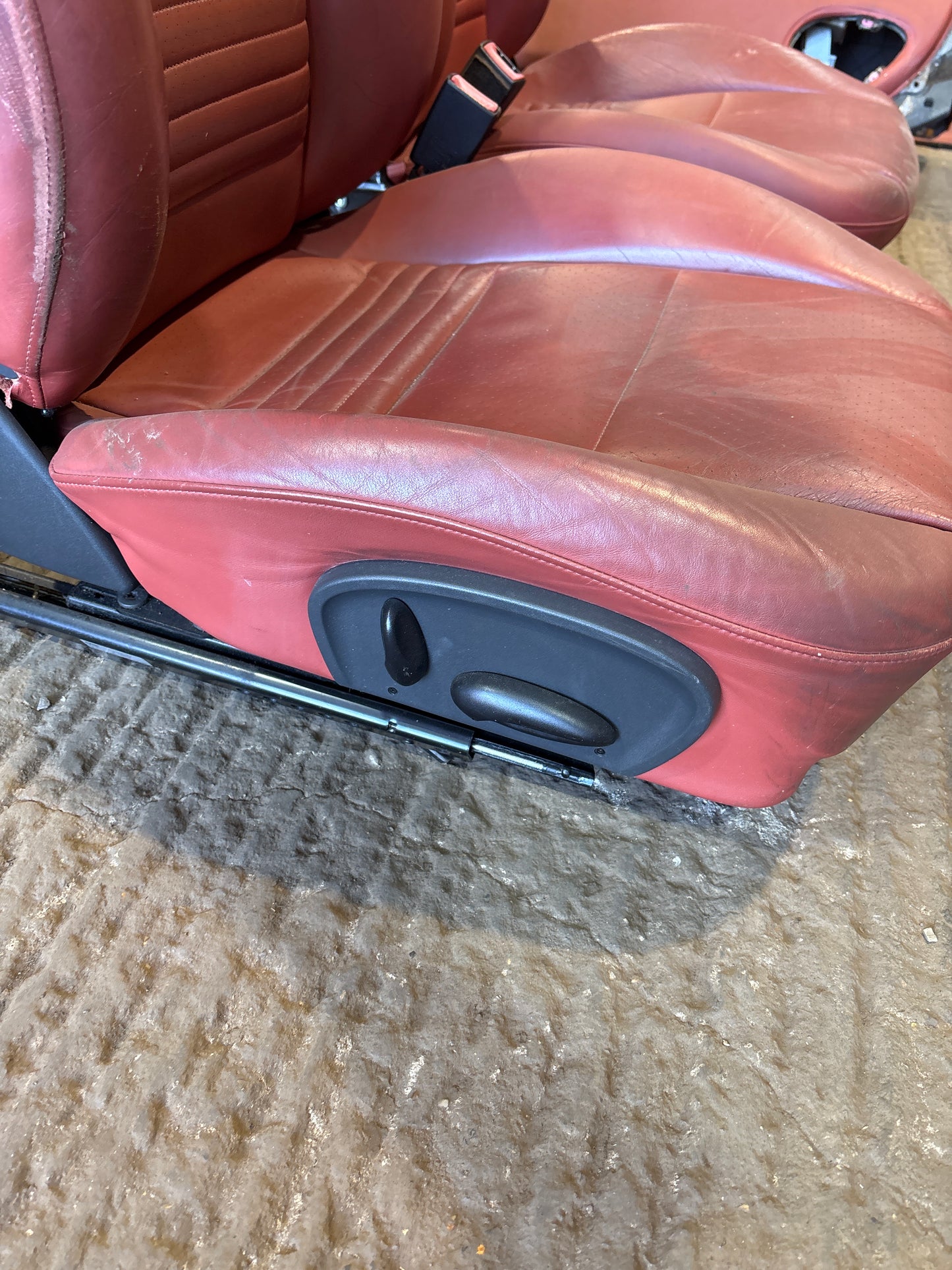 Porsche Boxster 986 complete red interior with Wingback sport seats, used, RHD car