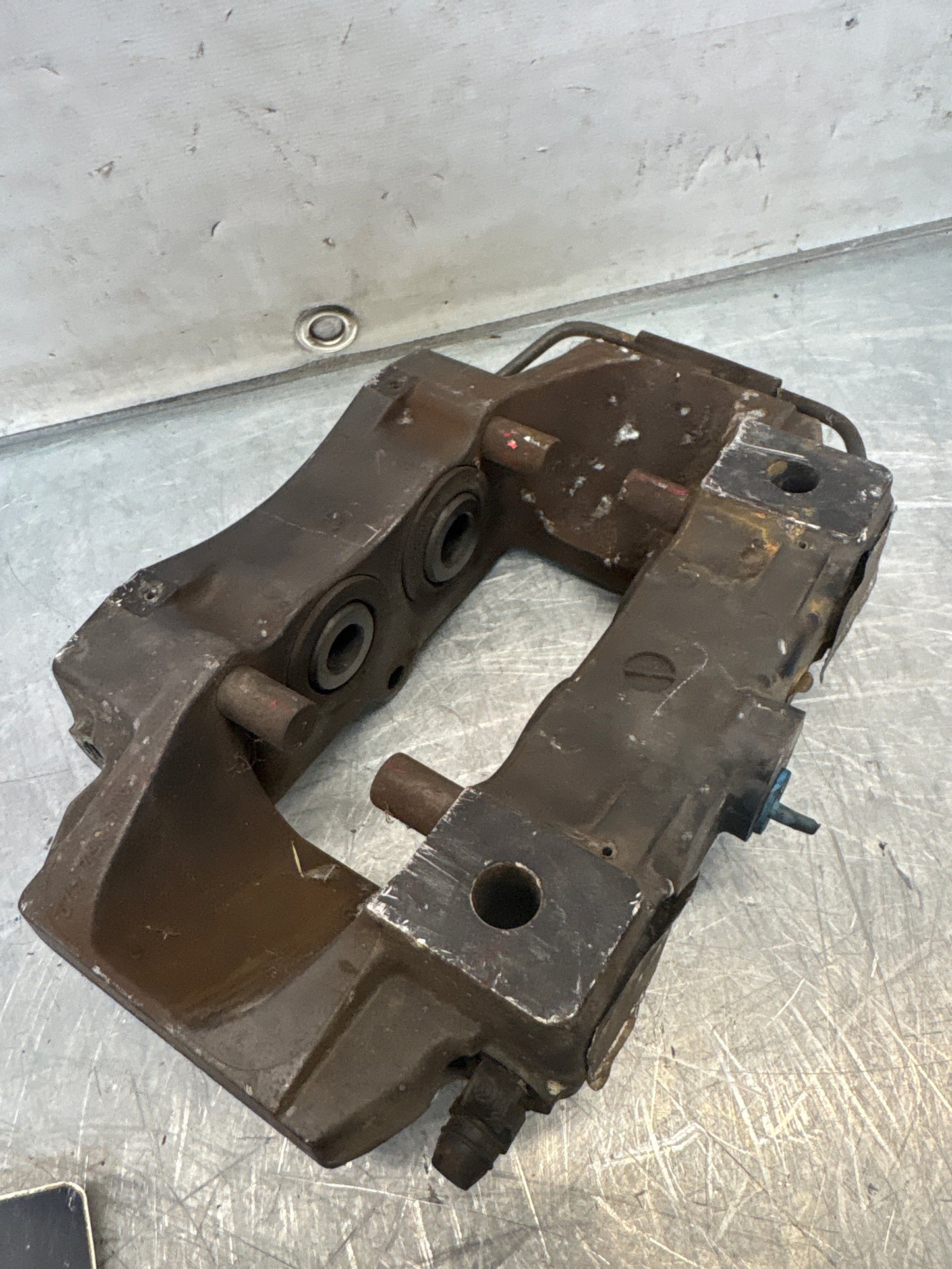 Porsche 996 997 986 987 Driver side Rear Brake Caliper Brembo, used 996352422