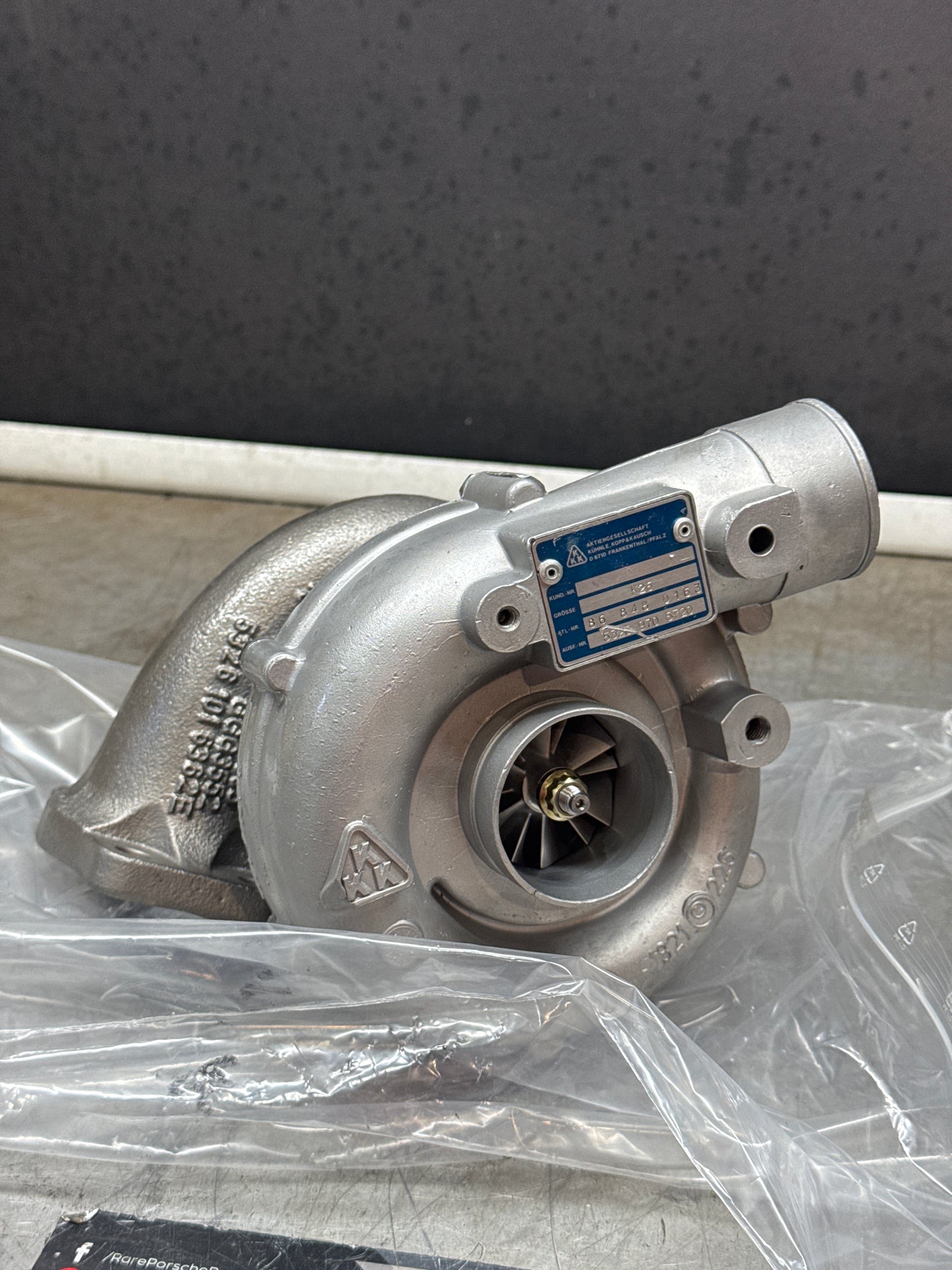 Porsche 944 Turbo Charger, refurbished 220 PS 53269706720, 95112313102
