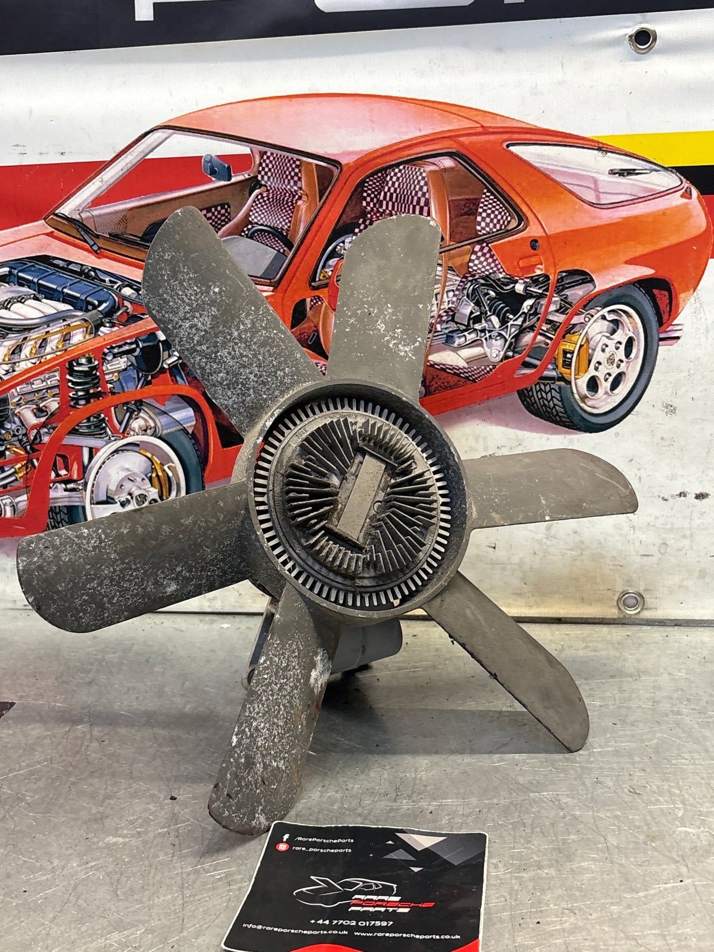 Porsche 928 Engine cooling viscous fan with bracket used 92810613701, 9281061101R