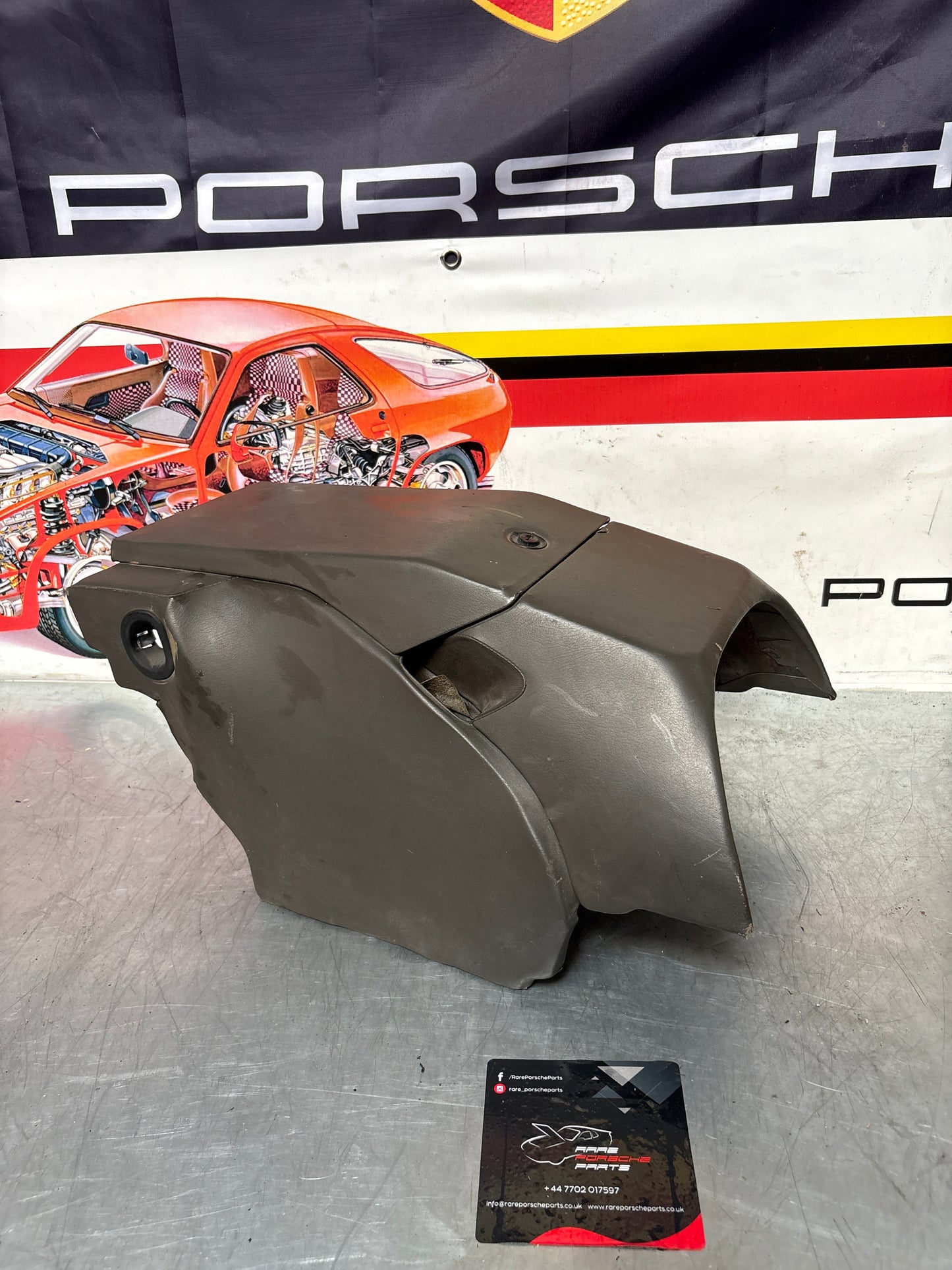 Porsche 928 S center console, rear armrest, Grey, no key 92852206757 used