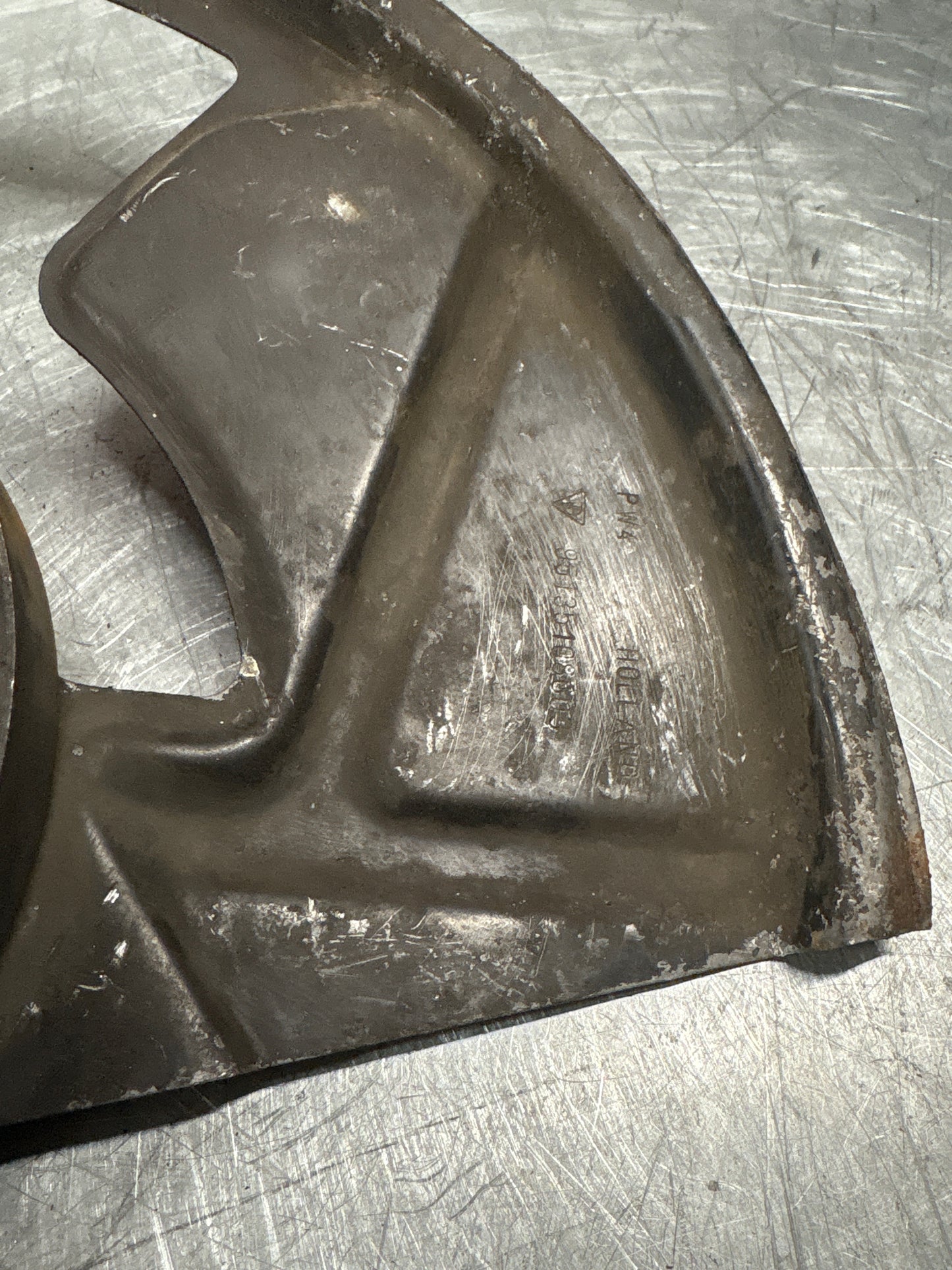 Piastra parapolvere supporto disco anteriore Porsche 944 S2 ((2)) 