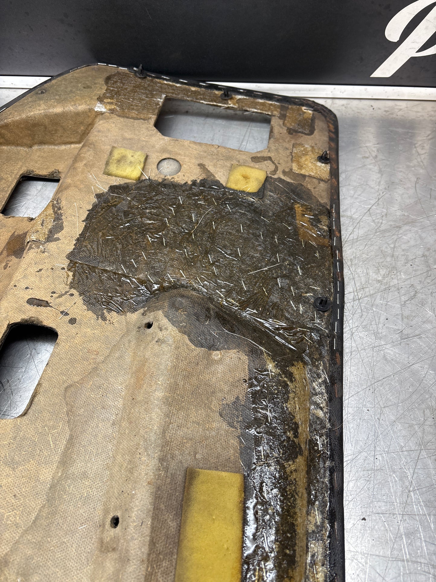 Porsche 924 944 -85.5 pair of Used RHD black door cards, 478867011 / 478867012