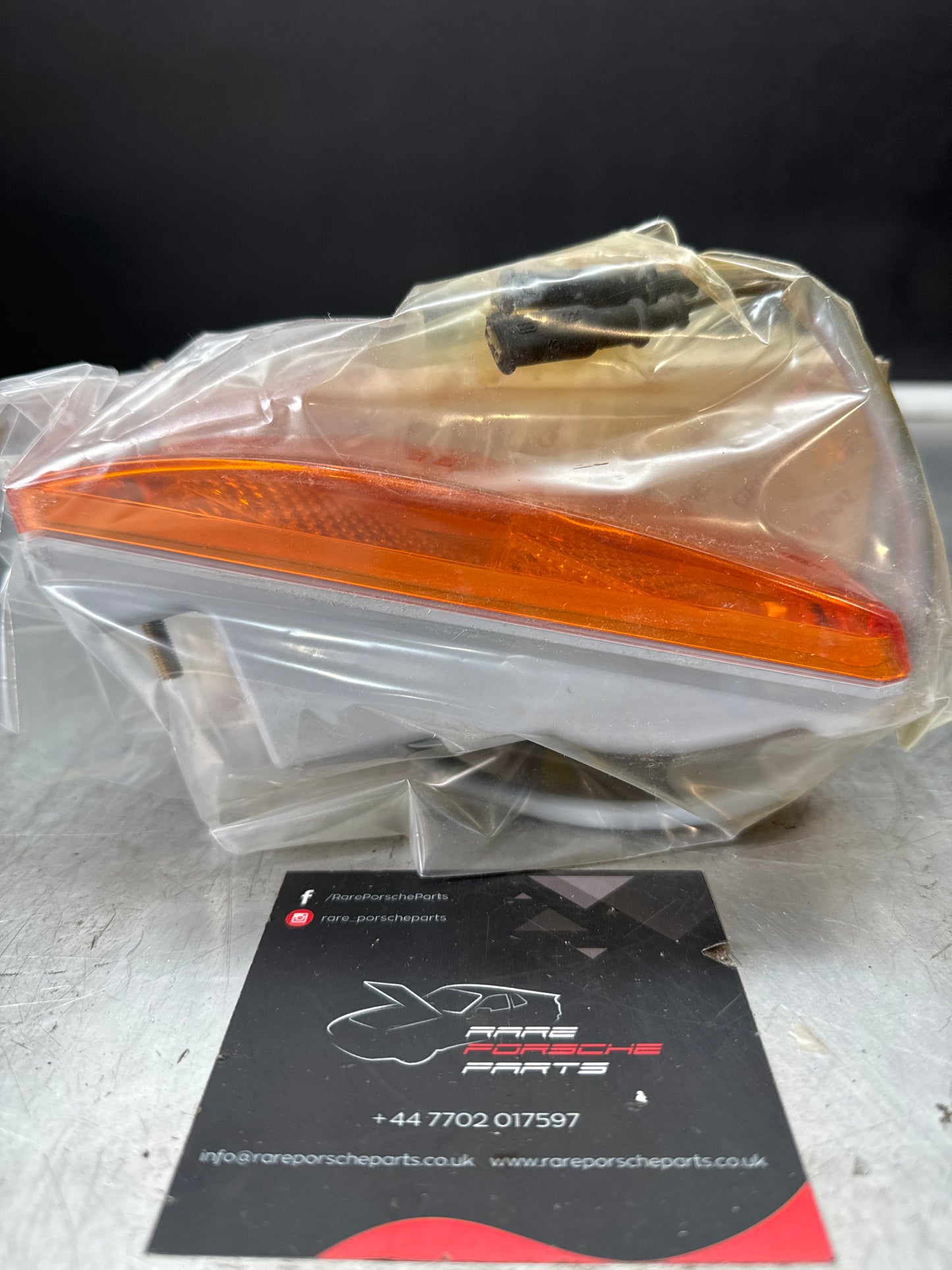 Porsche 911 Side Marker Light 91163141100 New