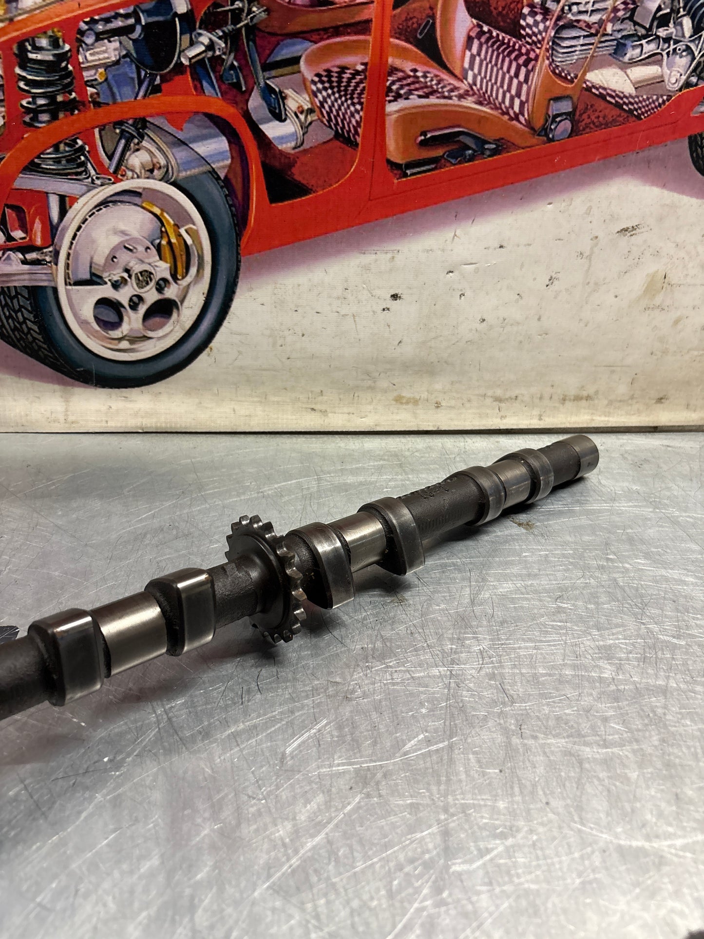 Porsche 928 S3 M28.45/46 engine Camshaft, intake side, cylinder 5-8, used 9281052923R / 92810529208