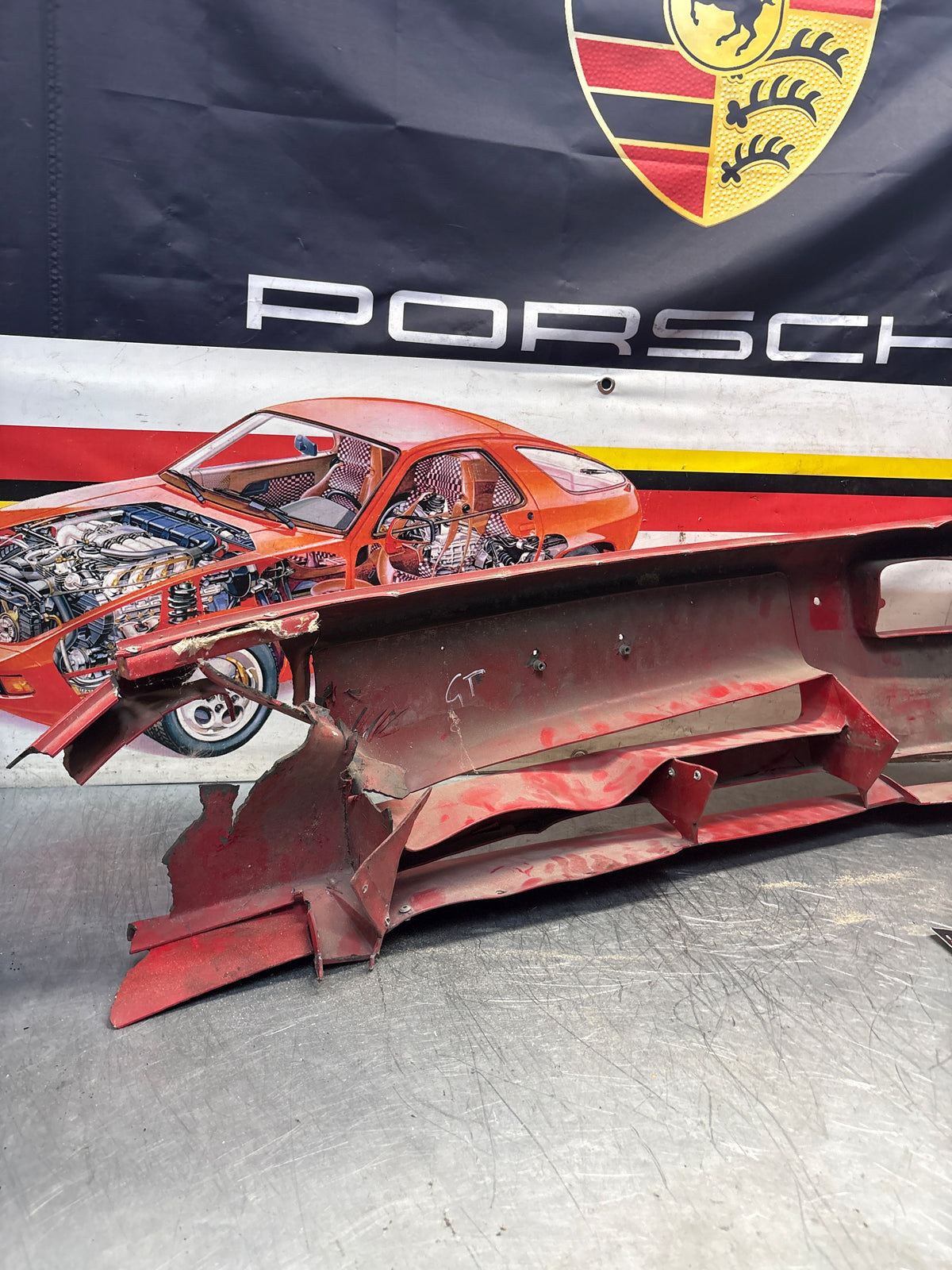 Porsche 924 Carrera GT bumper, for spares or repair 93750302102