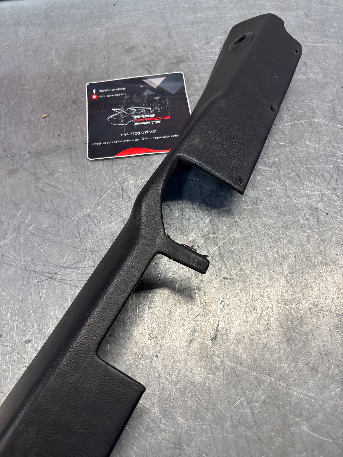 Porsche 928 tailgate interior trim, used, black 92855504705