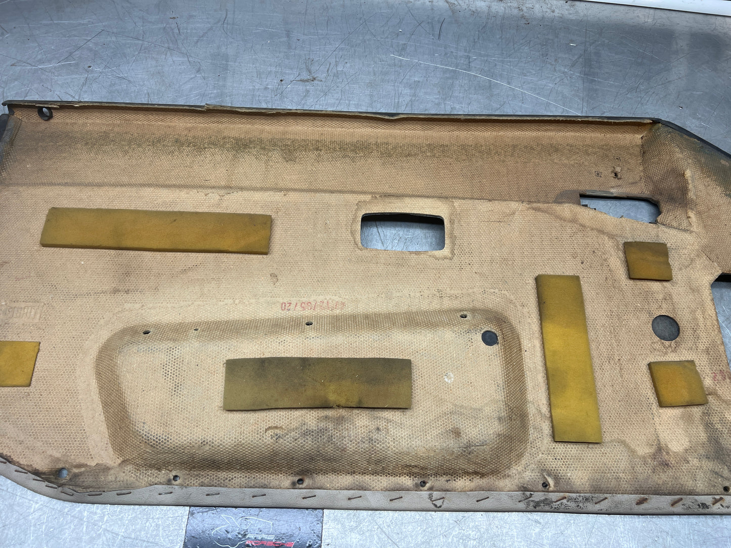 Porsche 944 right door card black / cream for late cars from 85.5 944555018