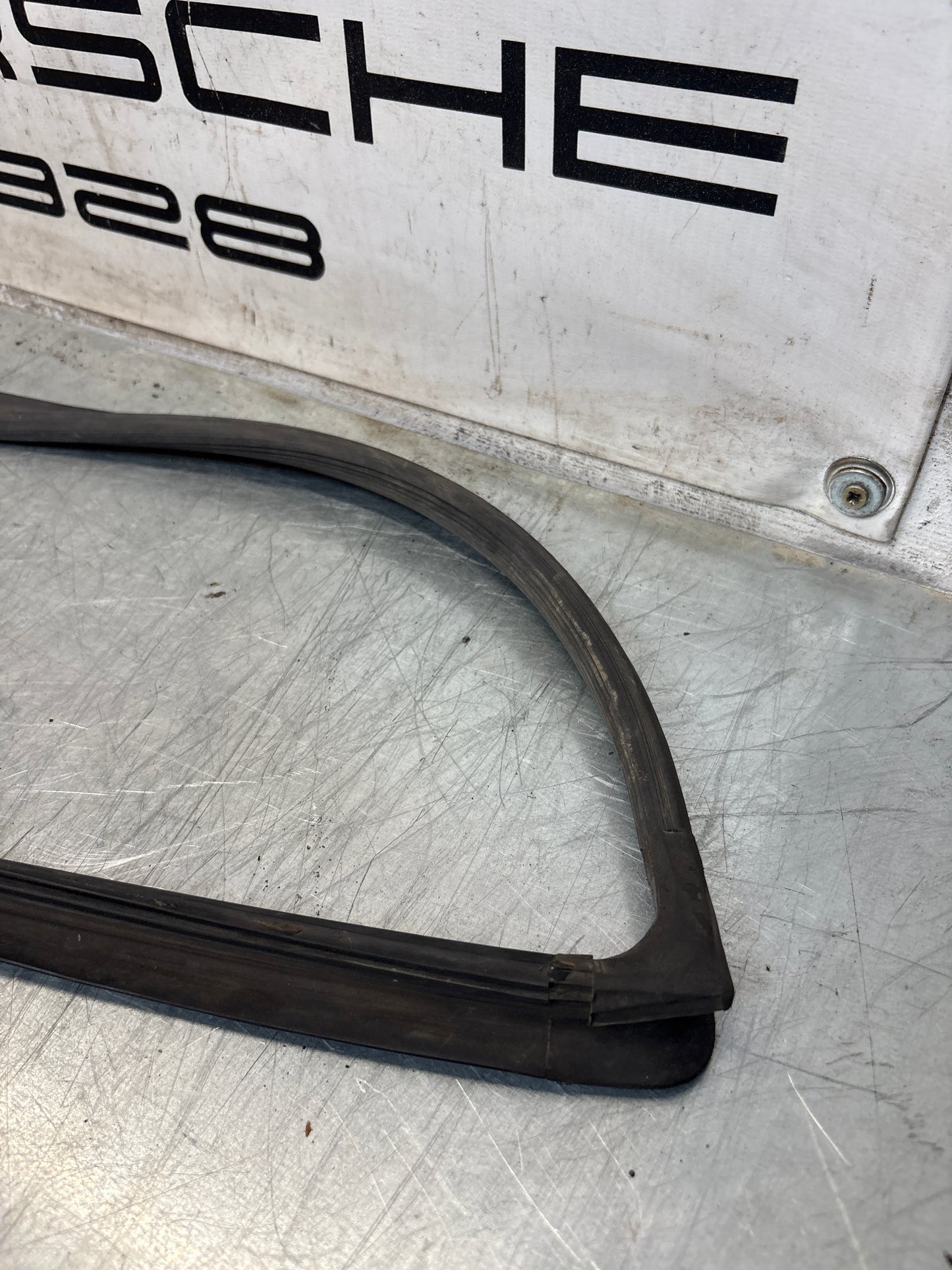 Porsche 924 / 944 early right door seal, used 94453709200