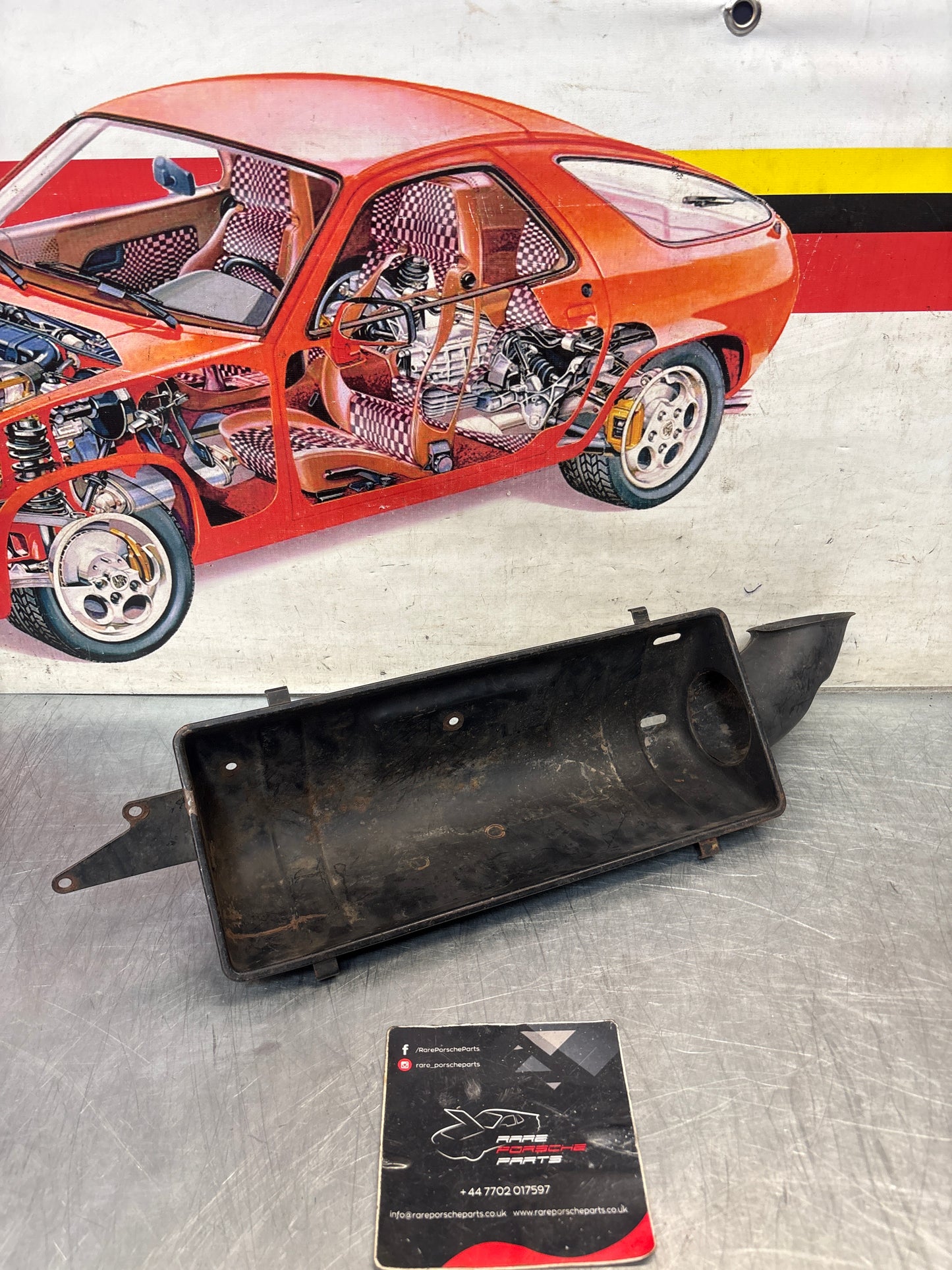 Porsche 924 turbo air box filter housing lower 93111002103, used