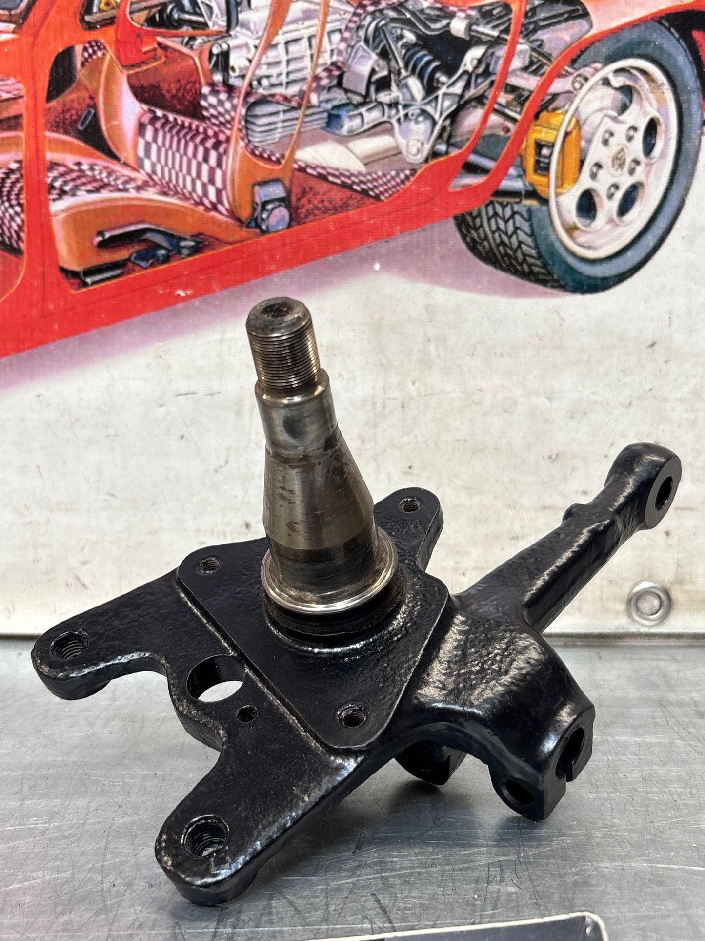 Porsche 944 Turbo 1986 front right steering knuckle, spindle axle 95134165601 used