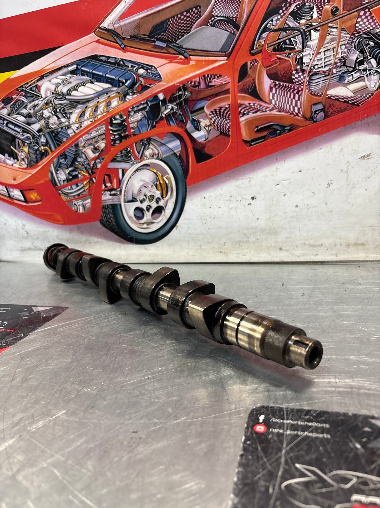 Porsche 924 / 924 Turbo chamshaft 046109021 used