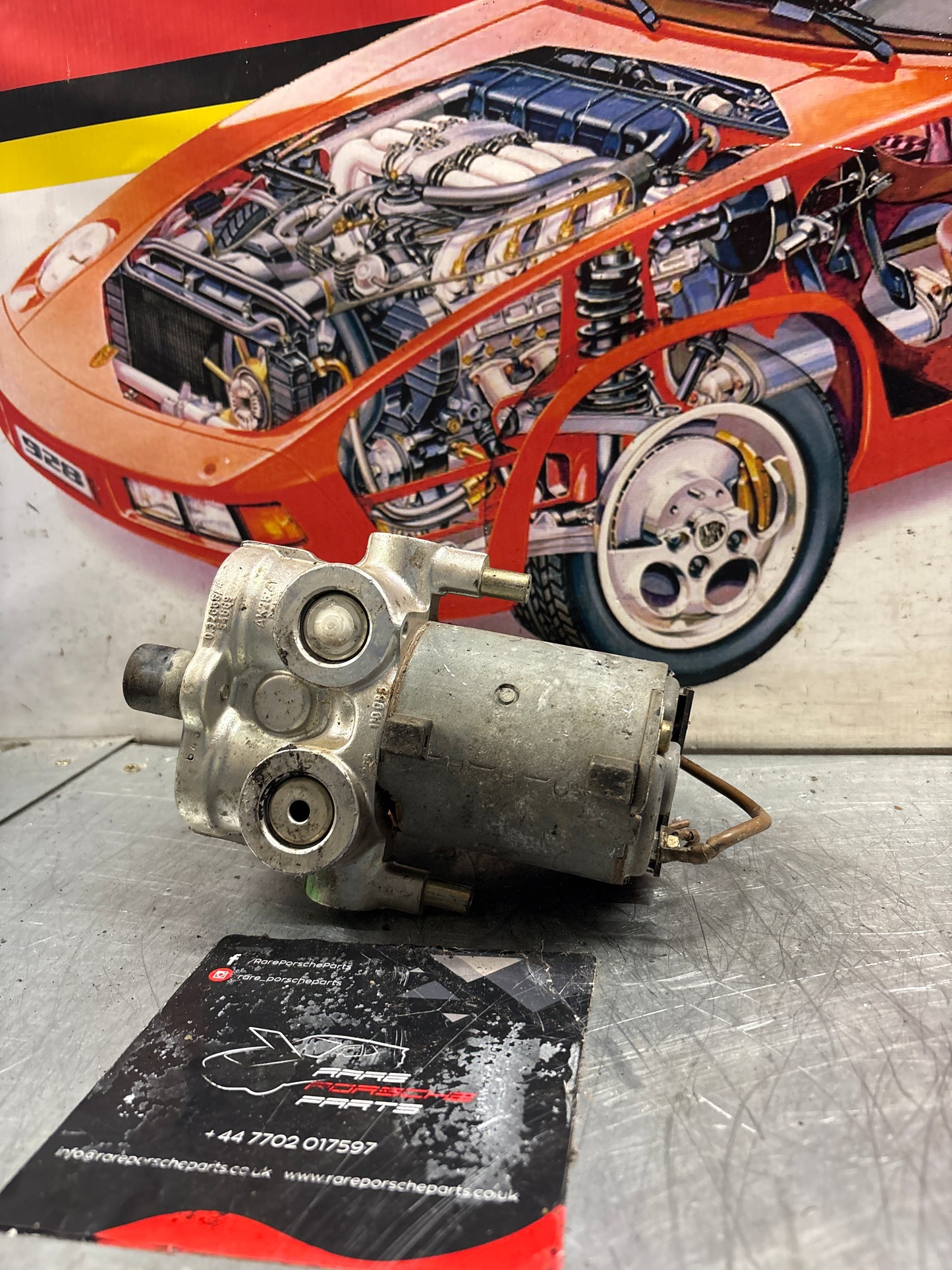 Porsche 944 Turbo Bosch ABS pump, used 0265200038 / 95135511303